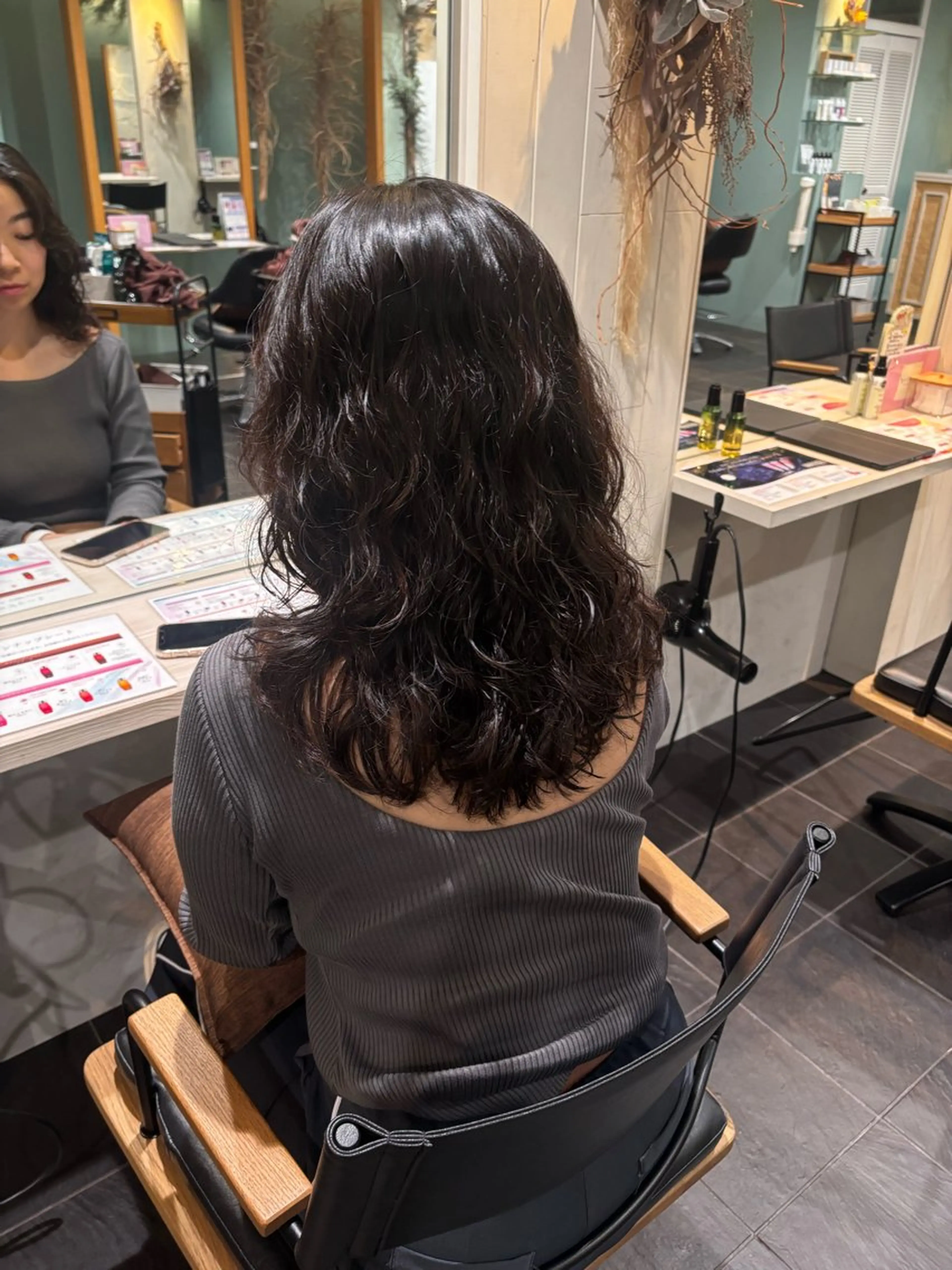 ミディアム パーマ カット パーマ トリートメント ヘッドスパ オーガニックカラー/ 表参道/ルカのヘアスタイル