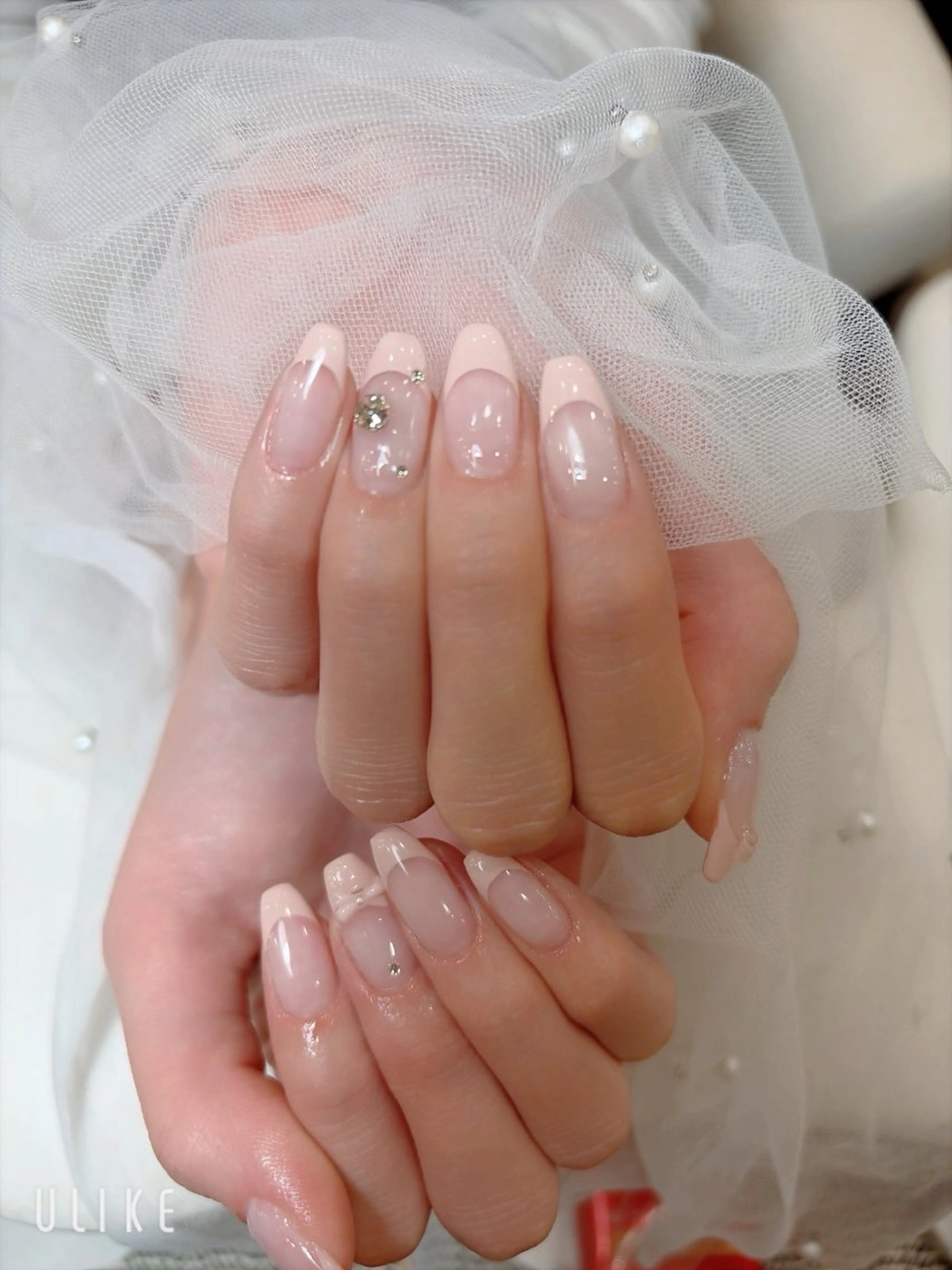 ネイル フレンチネイル 韓国ネイル マグネットネイル ニュアンスネイル オフィスネイル チョウ Rachaelのネイルデザイン