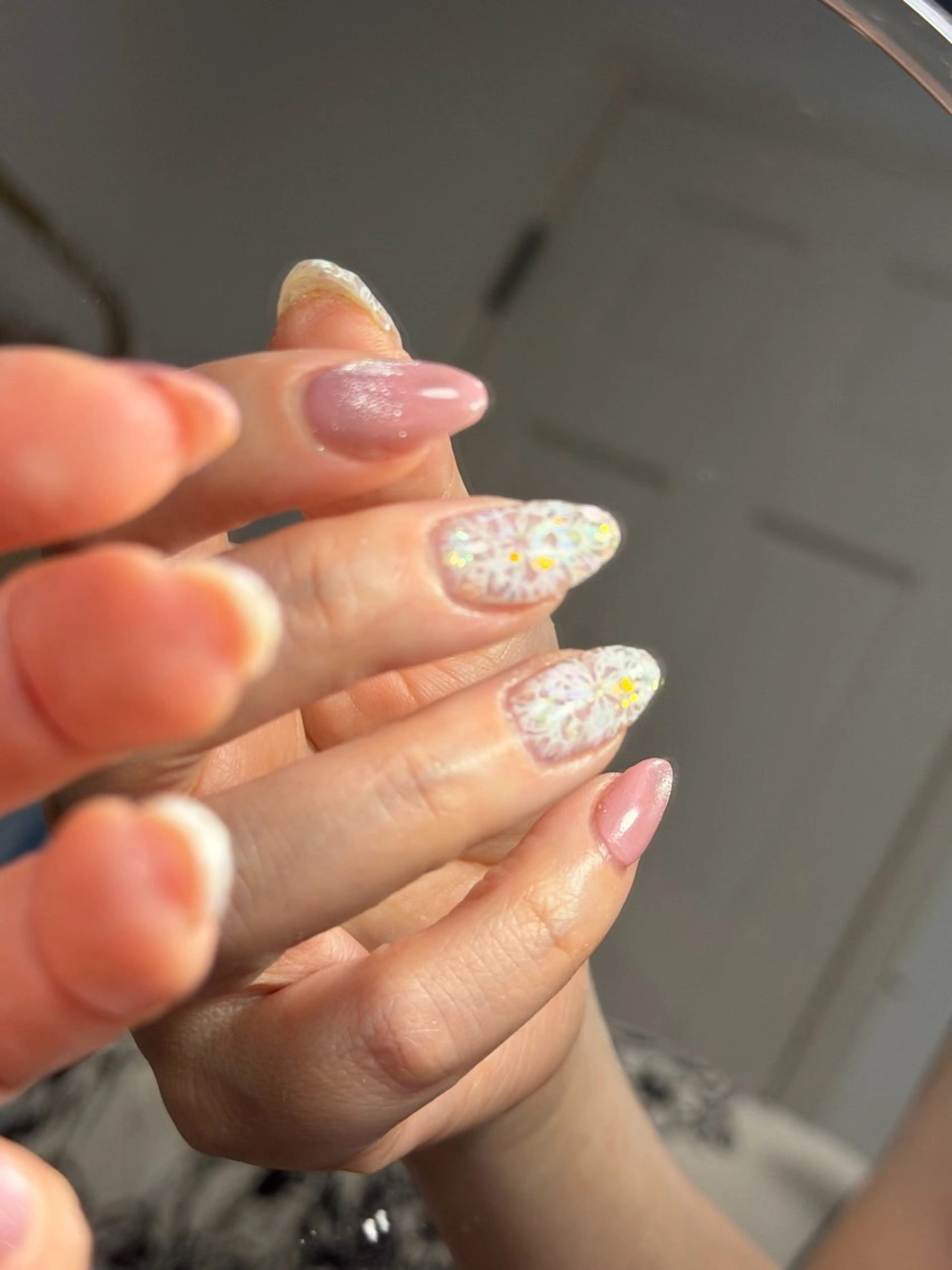 ミディアム ハンドネイル Scent.nail セントネイルのネイルデザイン