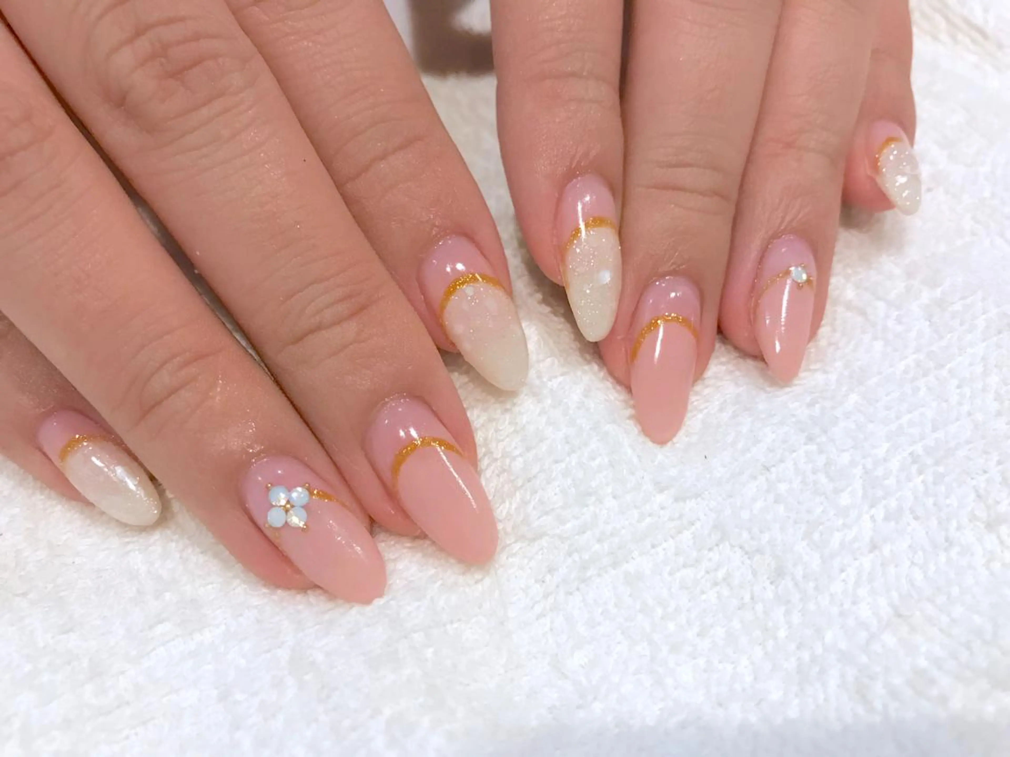 ネイル フレンチネイル シンプルネイル NARUMI HYODOのネイルデザイン