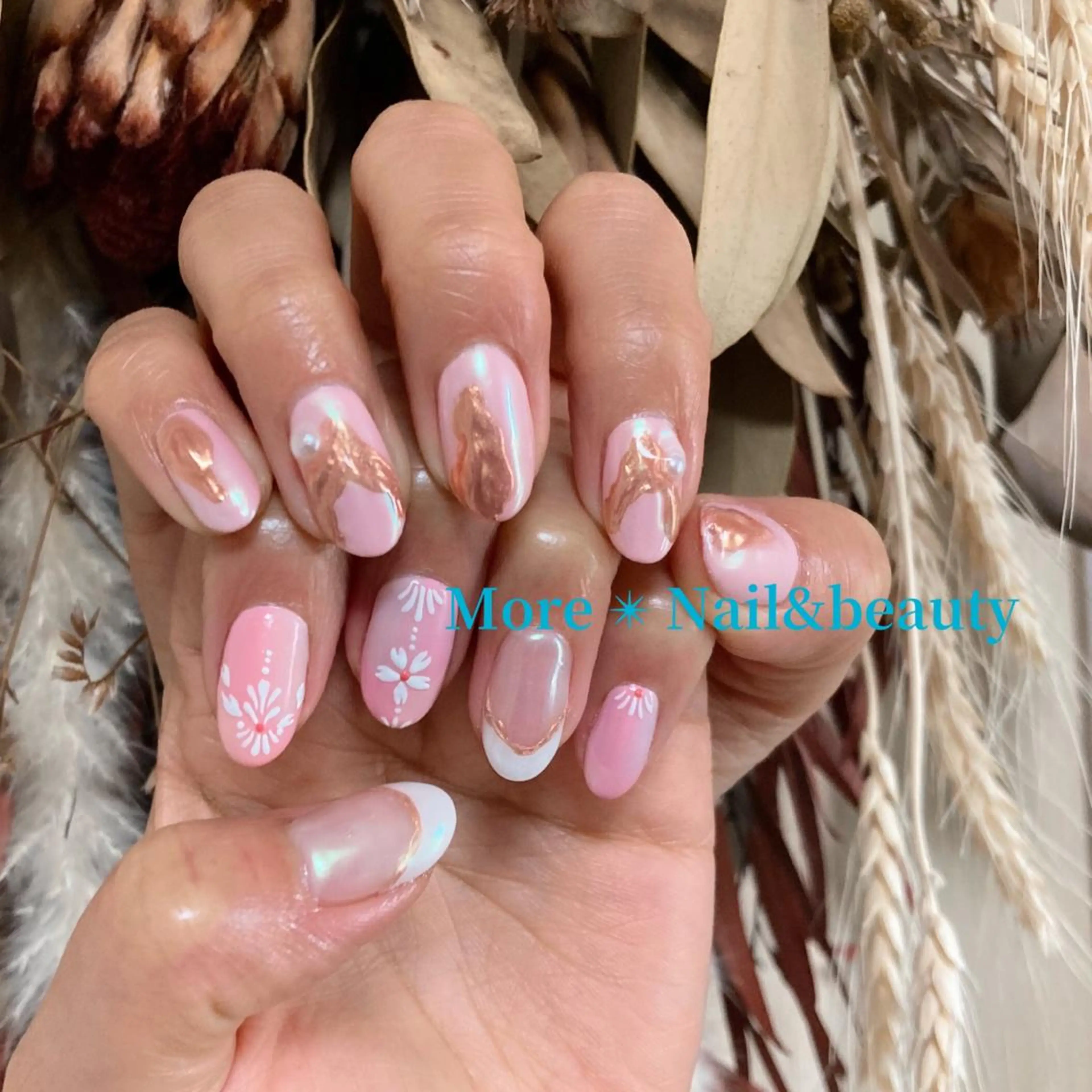 ミディアム More ✴︎ （モアプラス）のエステ・リラクイメージ