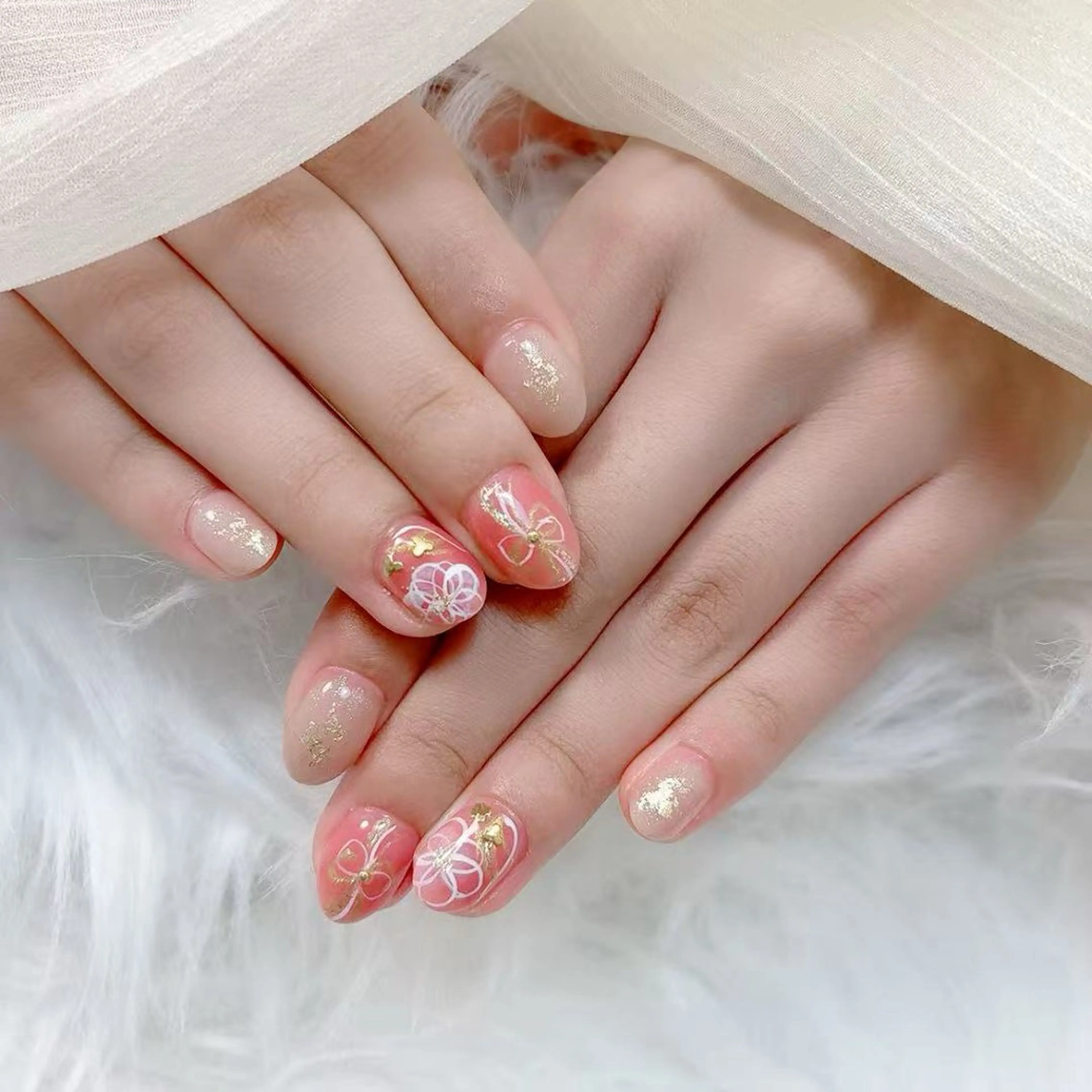 ネイル アニマル柄 チークネイル 成人式 フラッシュネイル フットネイル ハンドネイル B·U Nail大宮 長さだし専門店のネイルデザイン