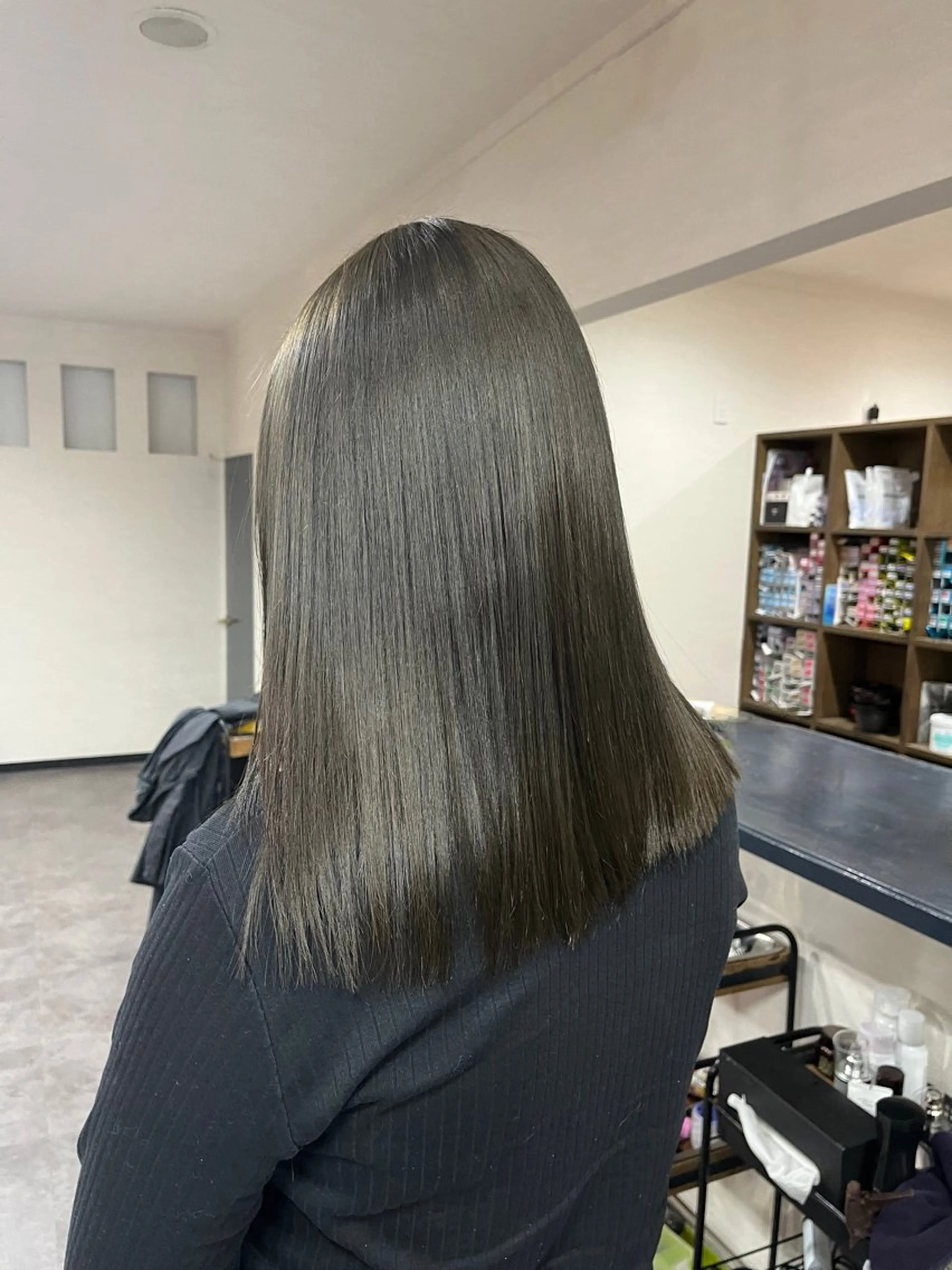 ミディアム 鳥居 叶夢のヘアスタイル