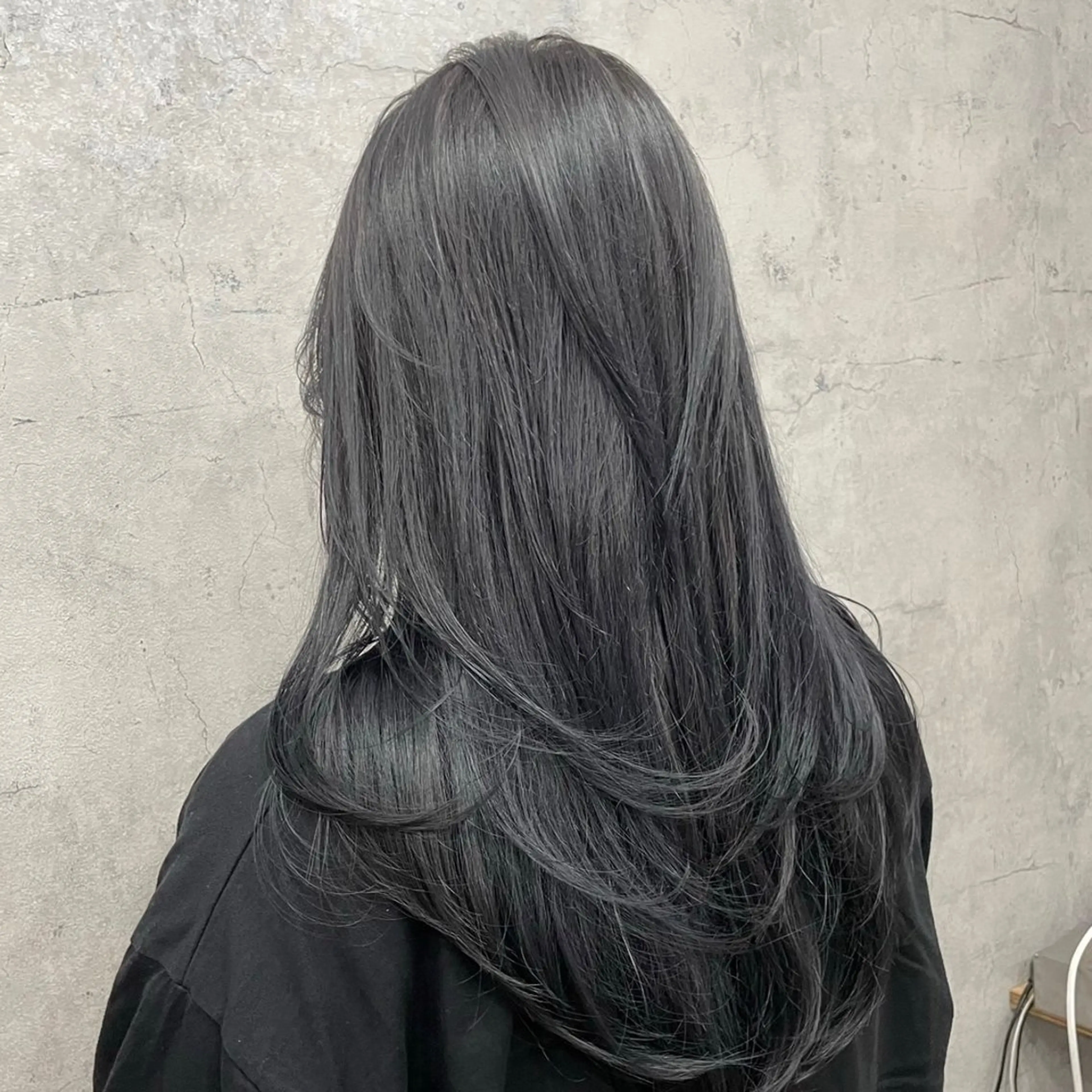 ロング エクステ・レイヤ ーカット松下宗翔のヘアスタイル