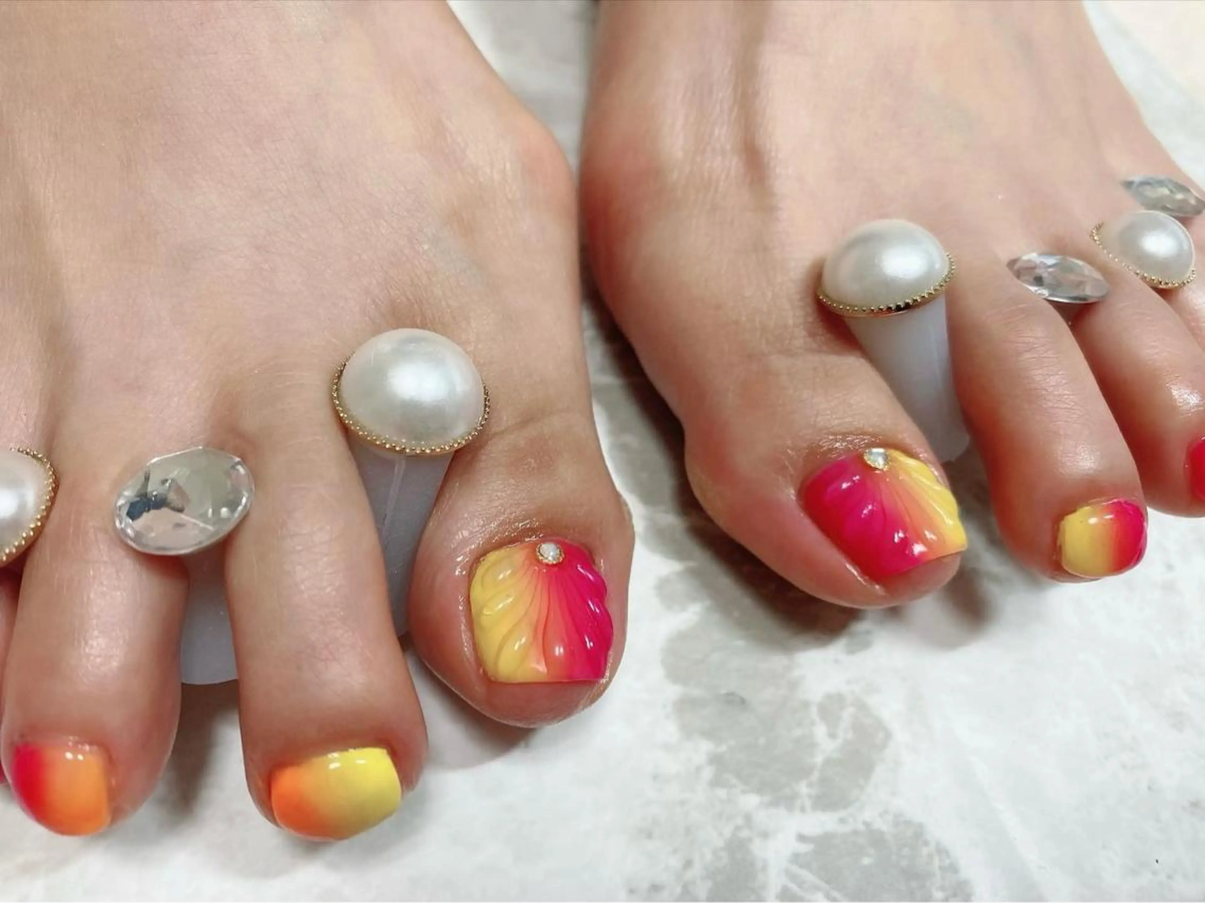 ネイル フットネイル グラデーション Era nailのネイルデザイン
