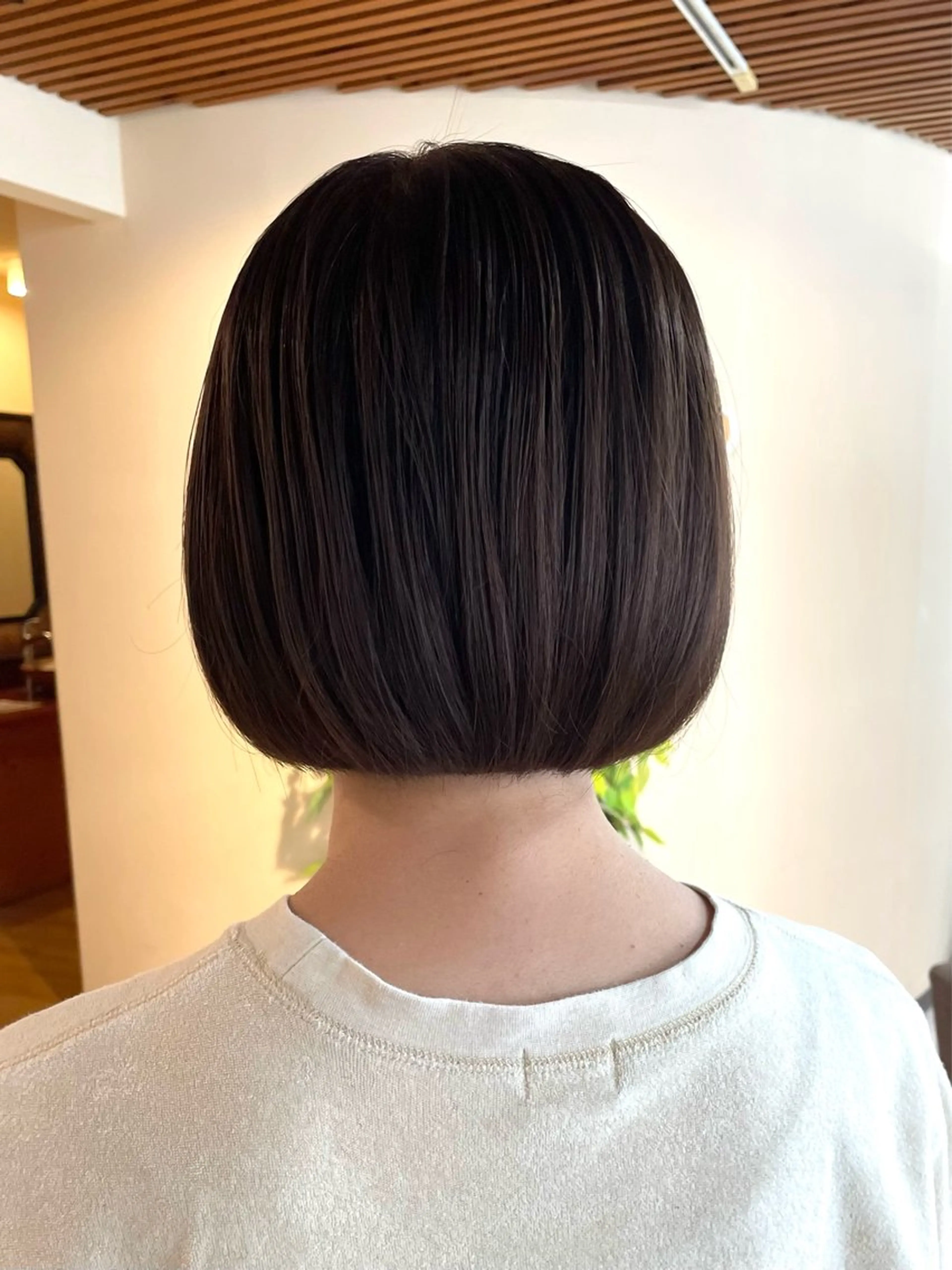 ショート ボブ 宮本 いぶきのヘアスタイル