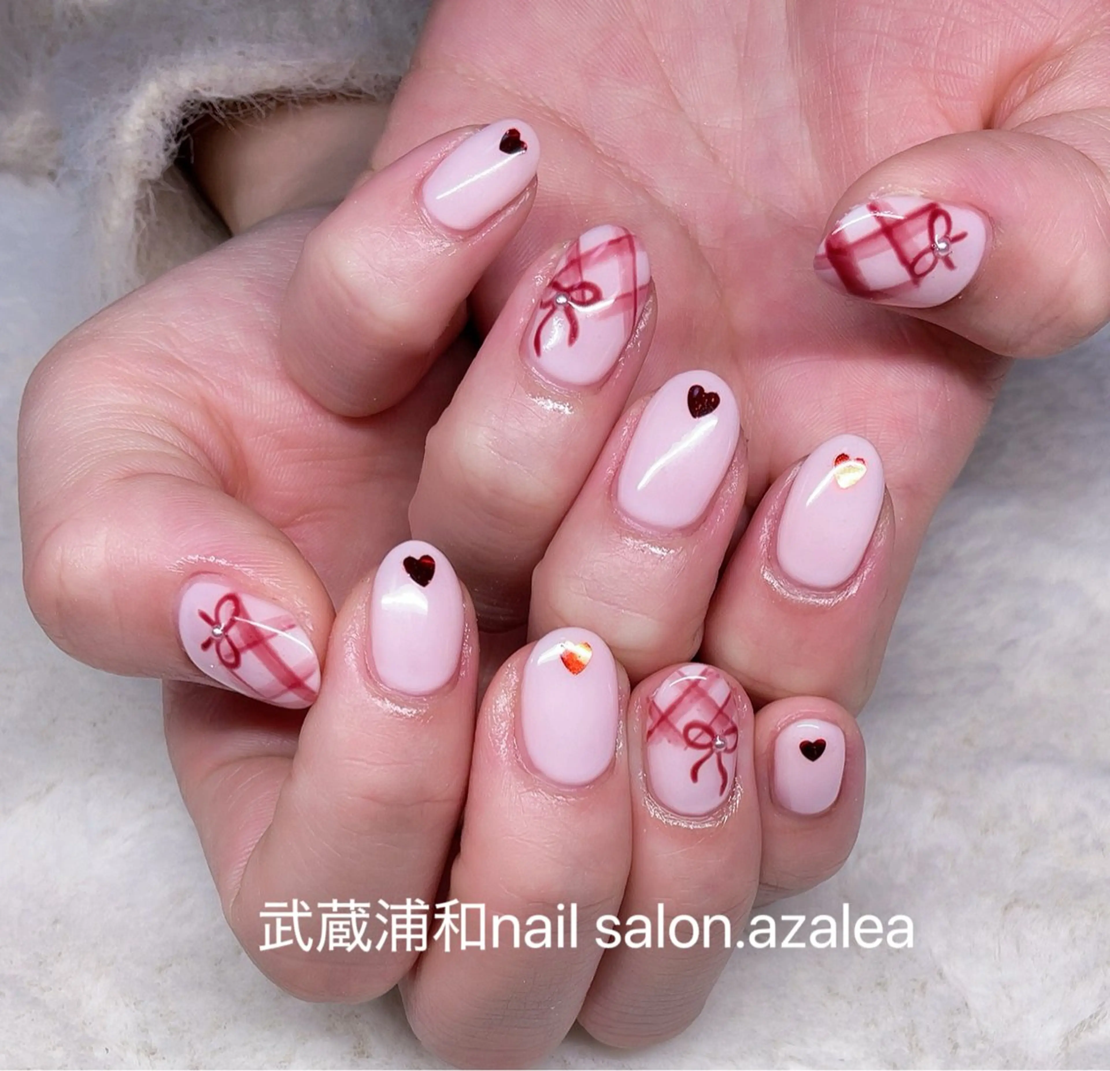 ネイル ハンドネイル R inのネイルデザイン