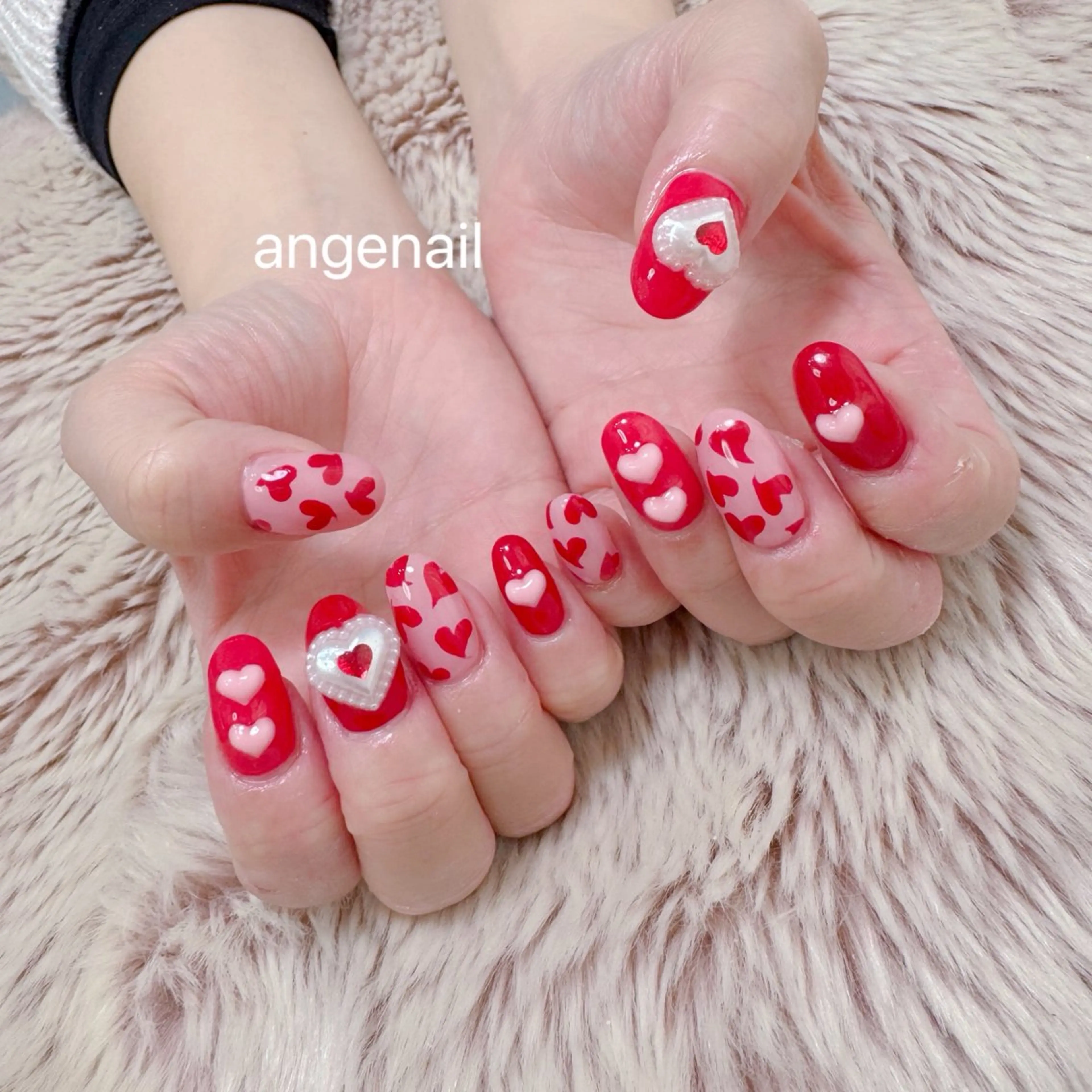 ネイル ハンドネイル オーナーネイリスト MAKIのネイルデザイン