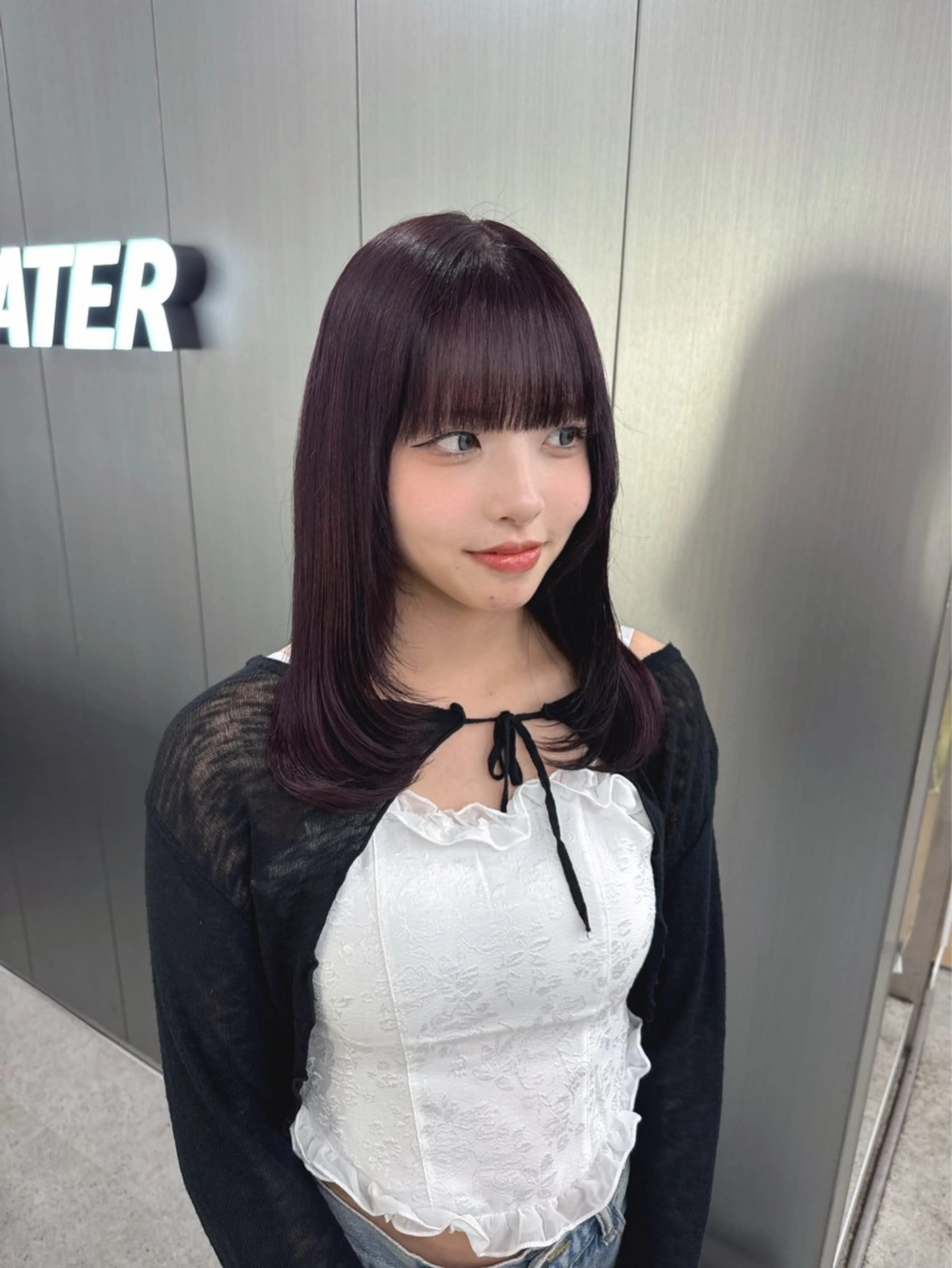 カラー 暗髪🩶ラベンダー/ ブルー/ユウナ🤍のヘアスタイル