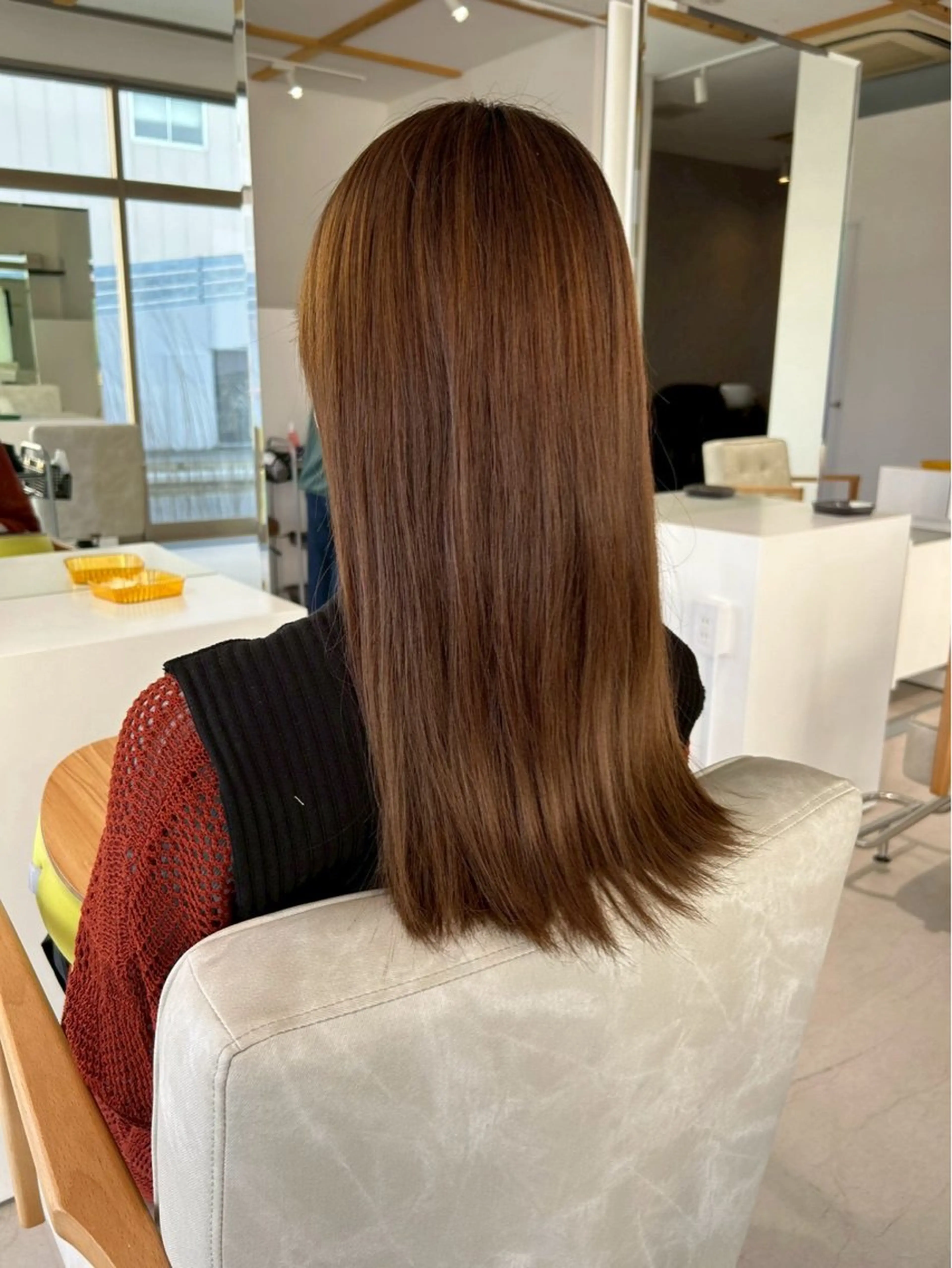 ミディアム カラー ヘアカラー トリートメント 木村 友泉のヘアスタイル