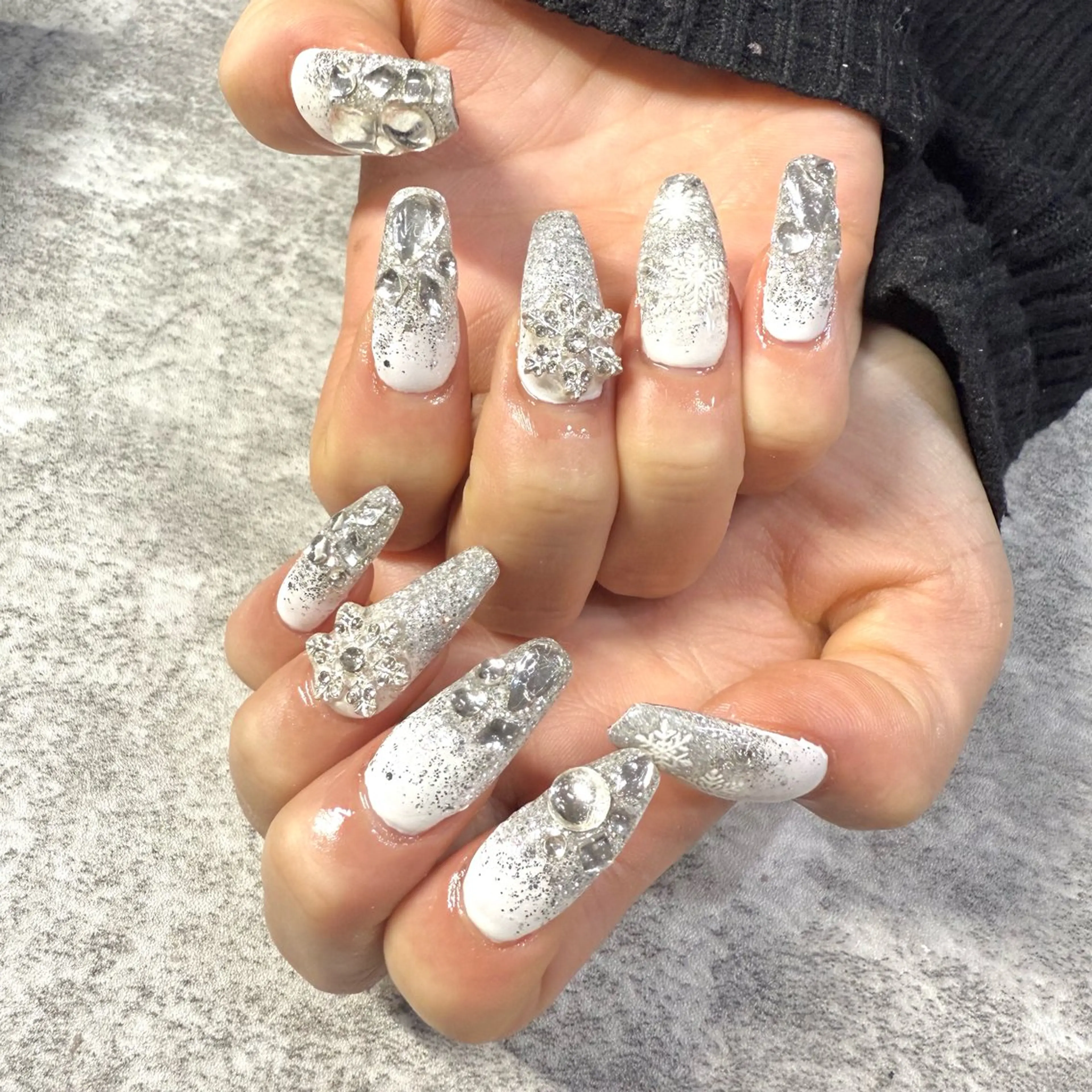 ネイル ホワイト ハンドネイル ★Rinail... .のネイルデザイン