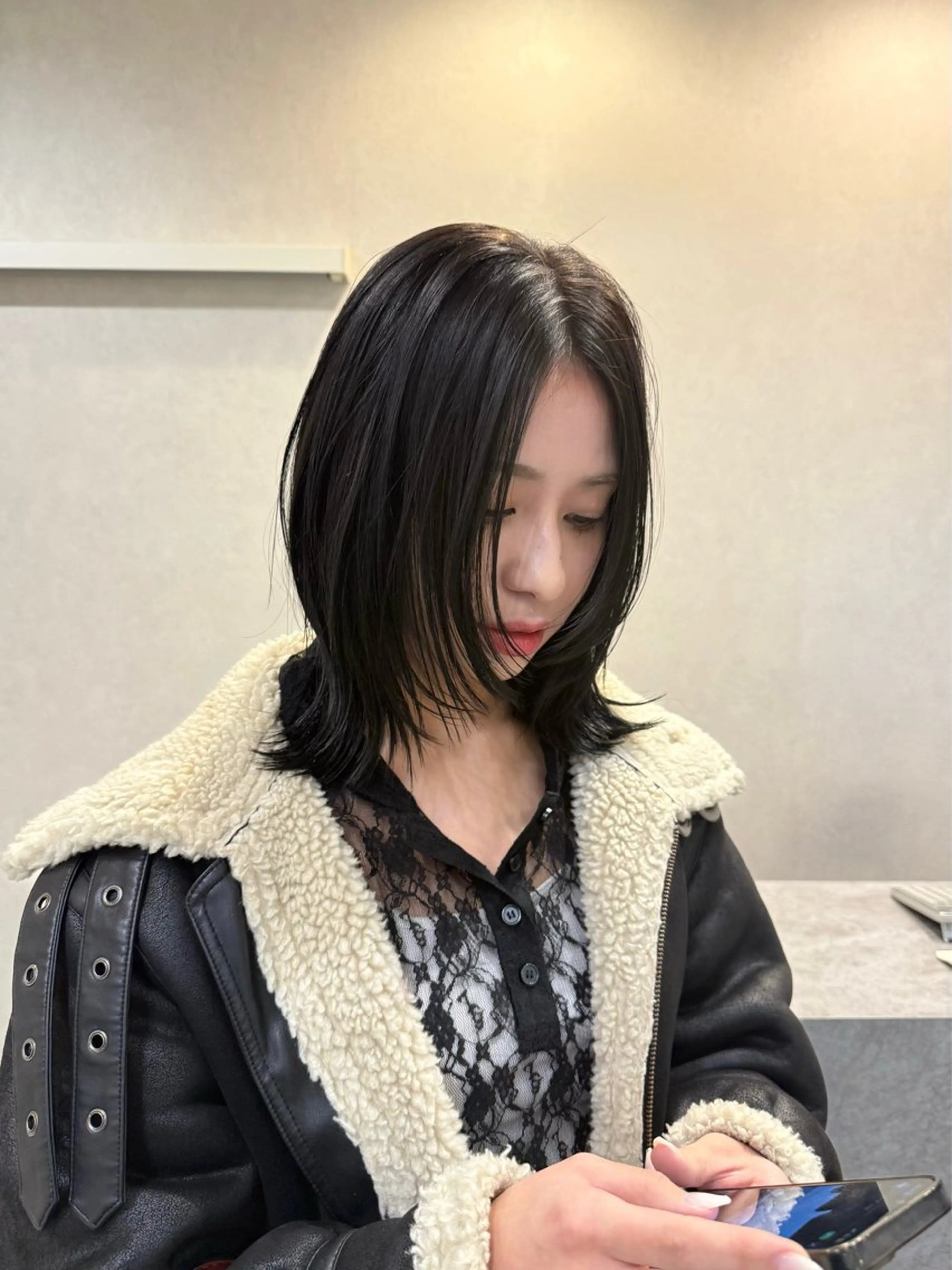 ミディアム 山元 くるみのヘアスタイル