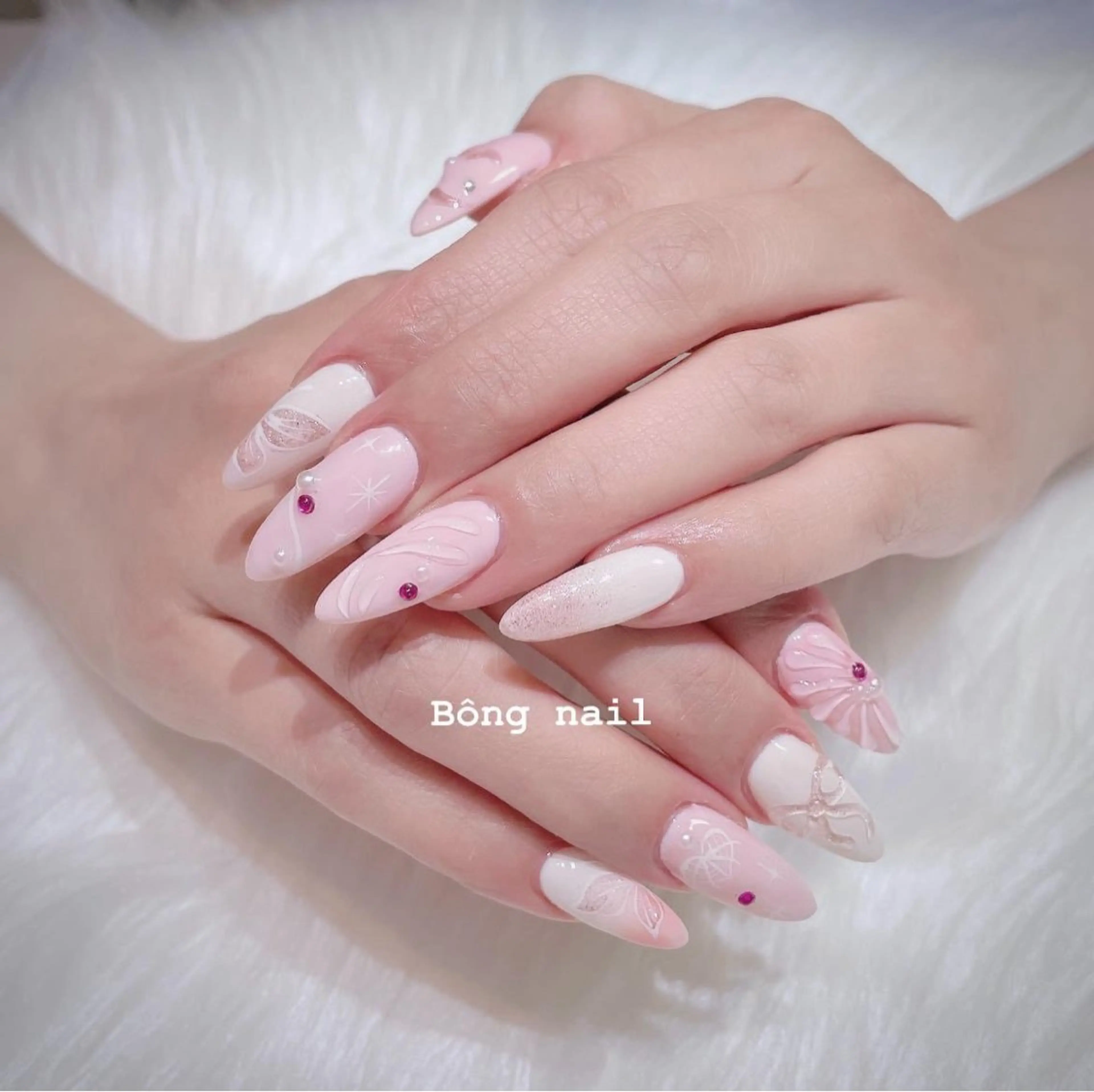 ネイル ハンドネイル RosyBeauty Salonのネイルデザイン