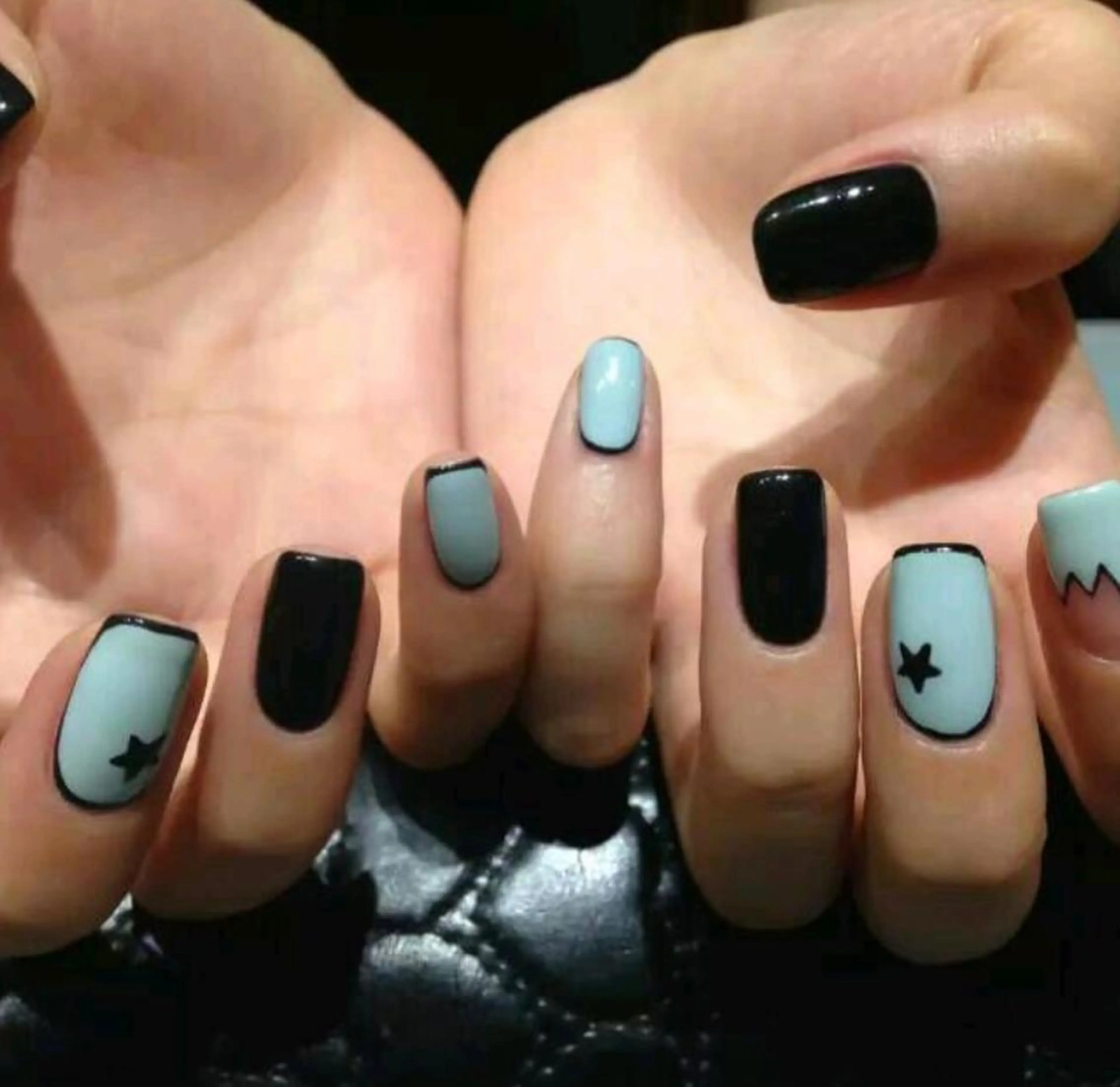 ネイル Ui_Amor (パラジェル)のネイルデザイン