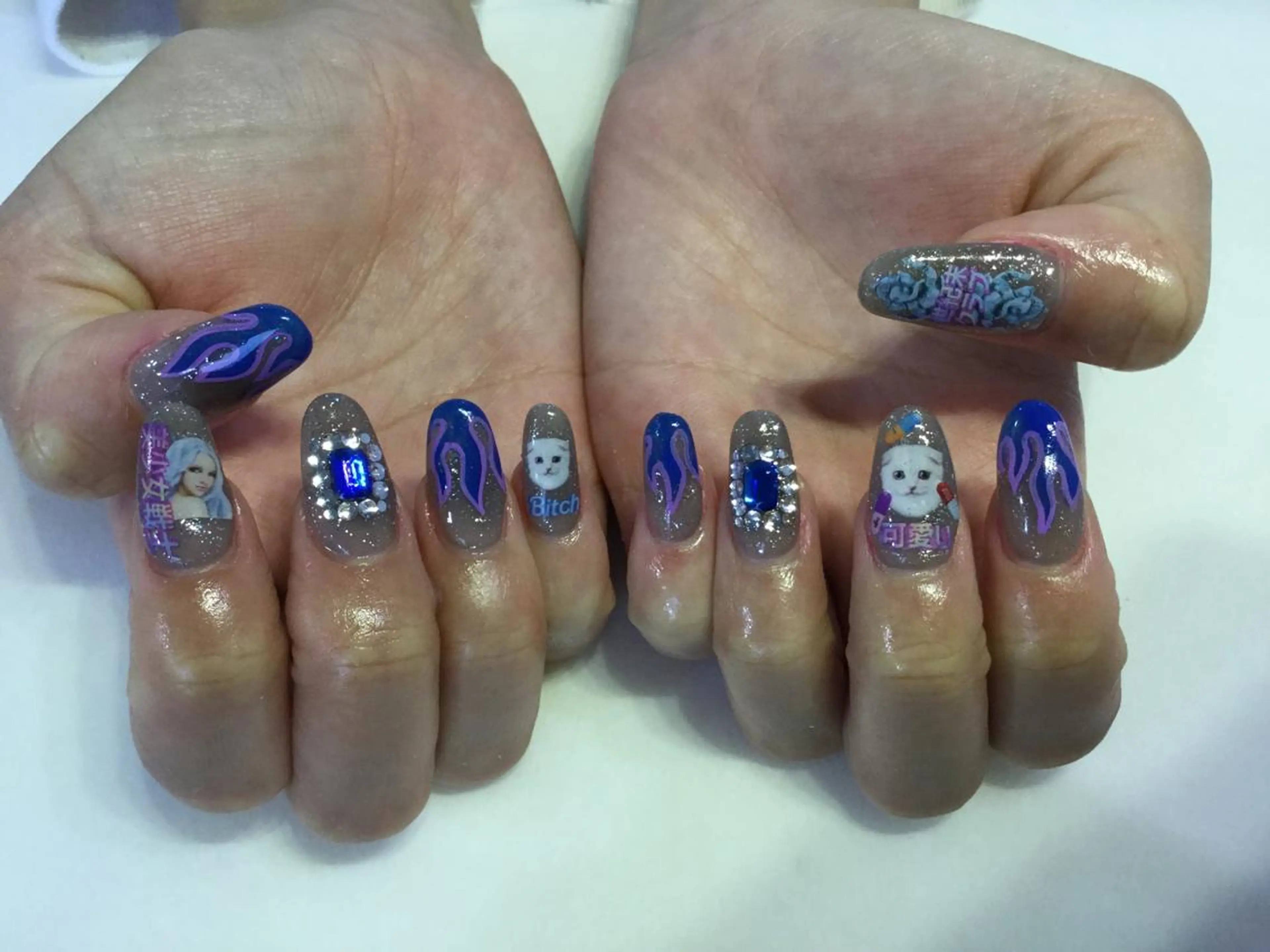 ネイル 💎🐰 saki. m 🐰💎のネイルデザイン