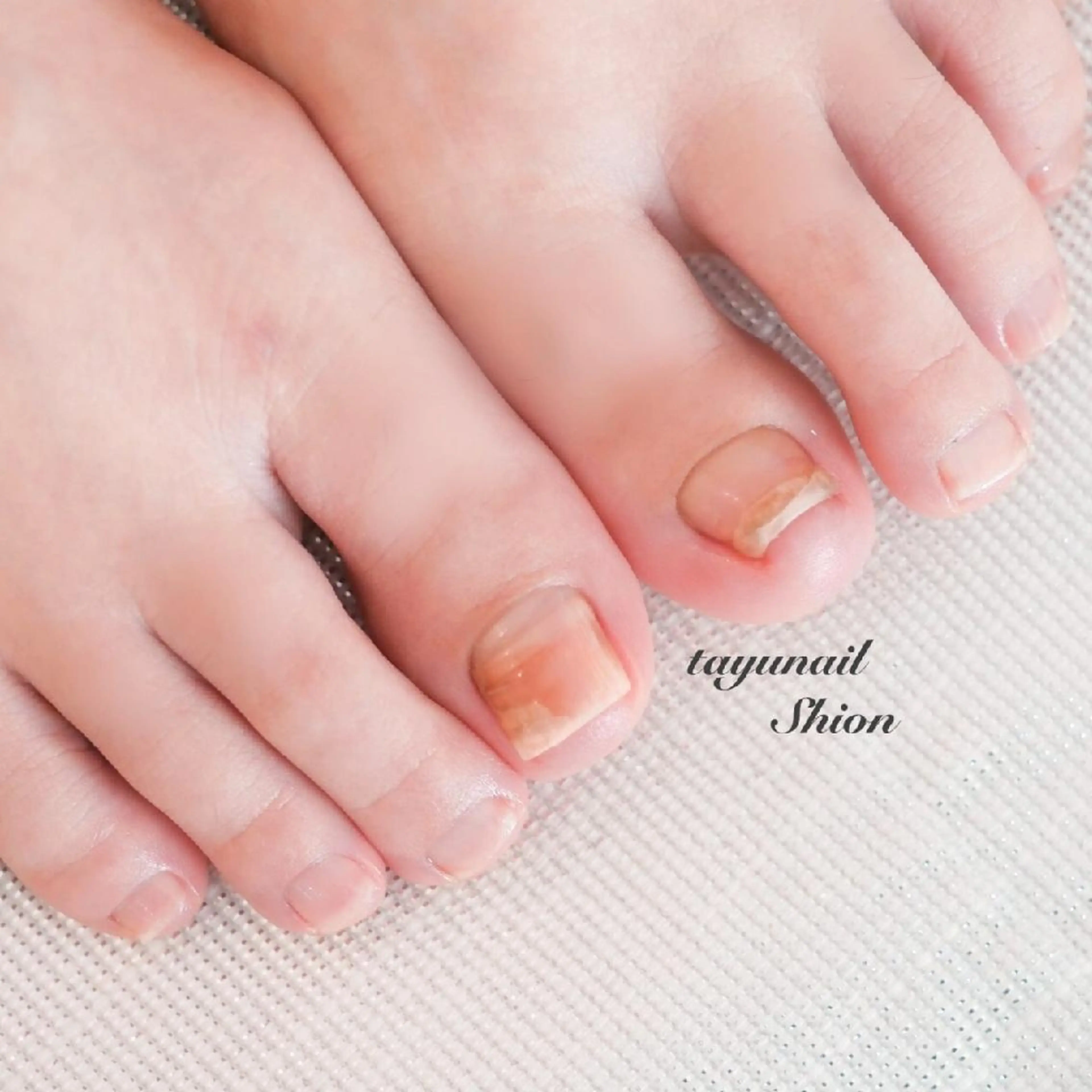 ネイル ブルー フットネイル ジェルネイル パラジェル 春ネイル ネイルサロン 【たゆnail】のネイルデザイン