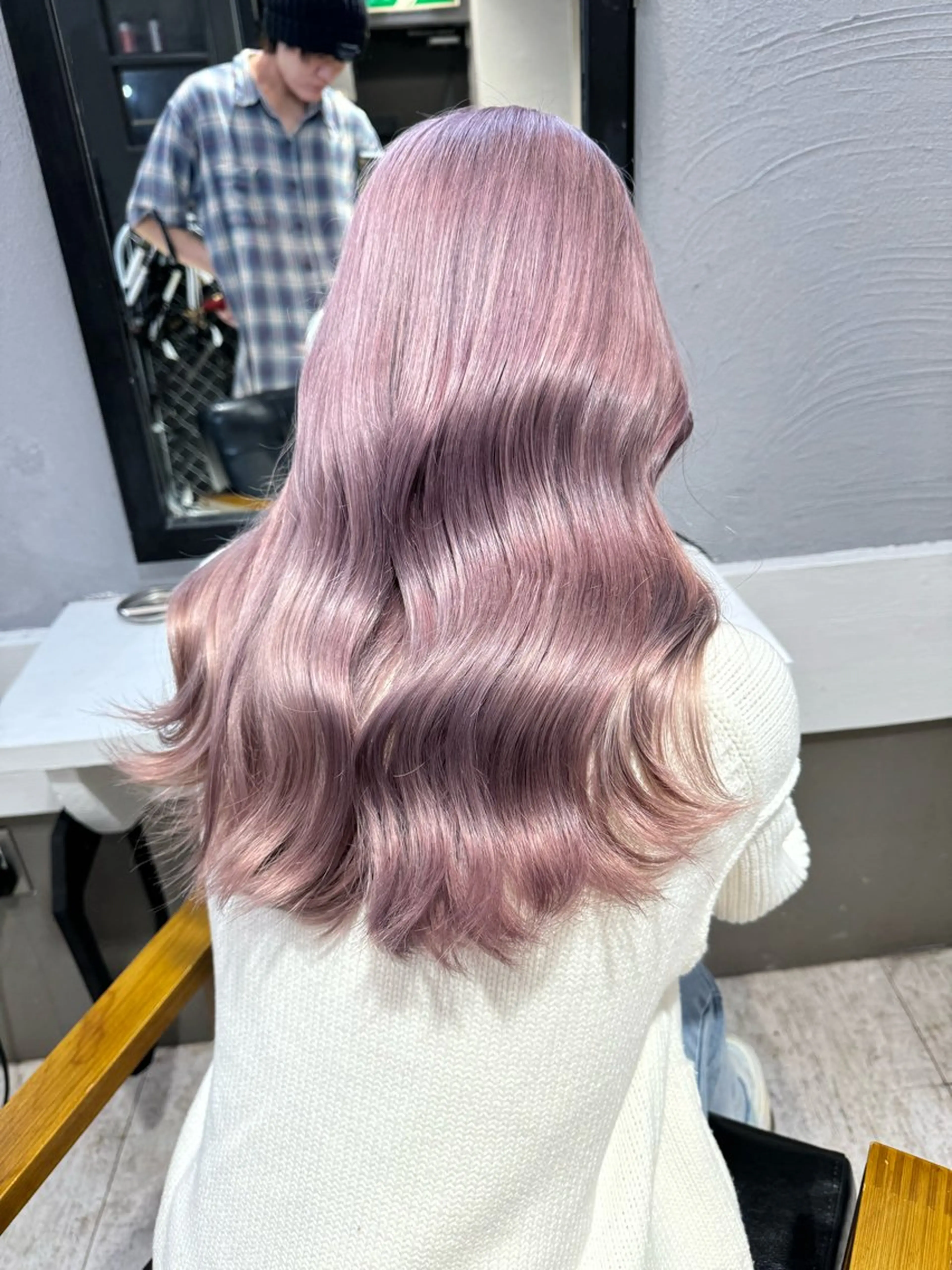 ミディアム カラー dao/ミルクティー /ブラウン/ブロンドのヘアスタイル