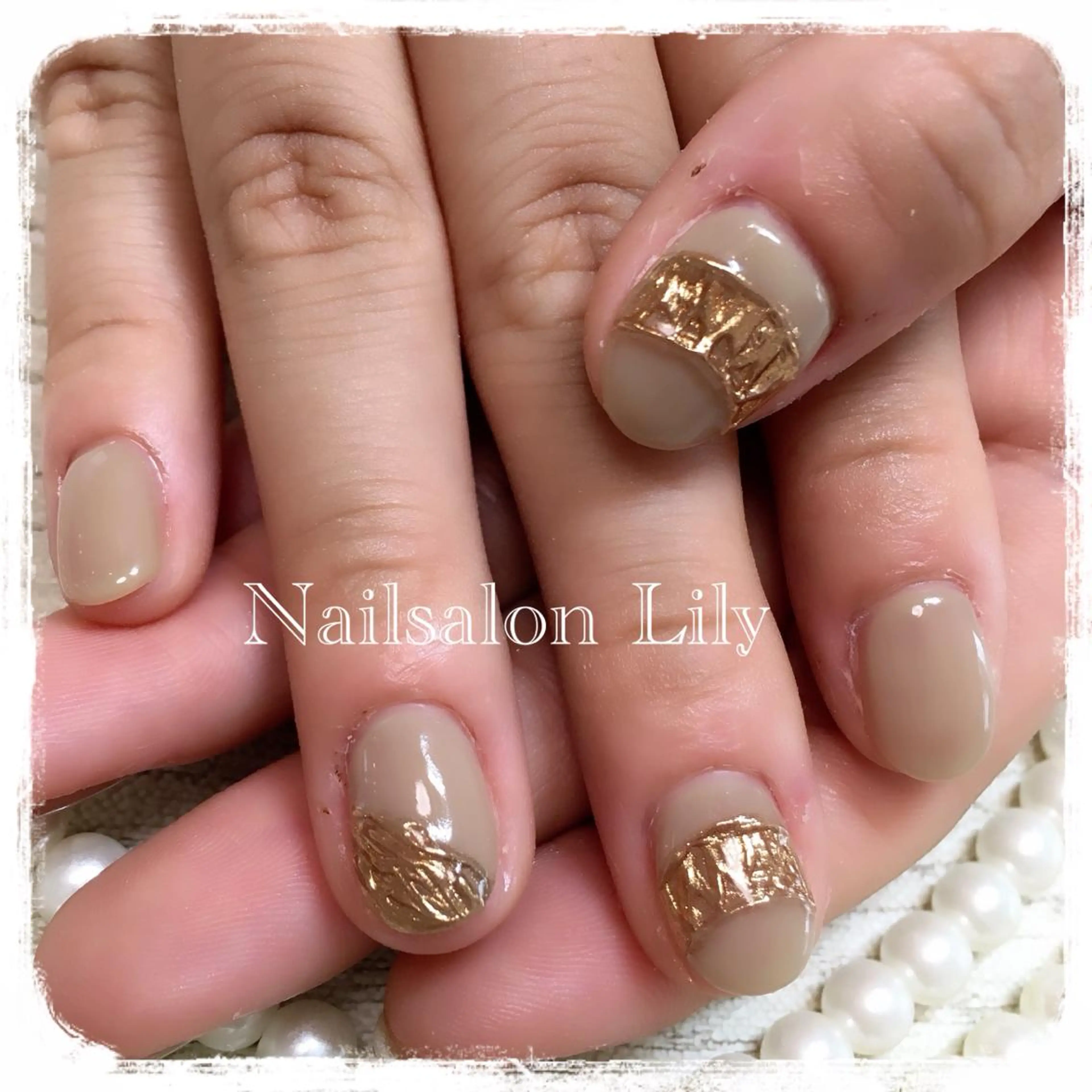 ネイル ミラーネイル Lily*nail 🌻Mii🌻のネイルデザイン