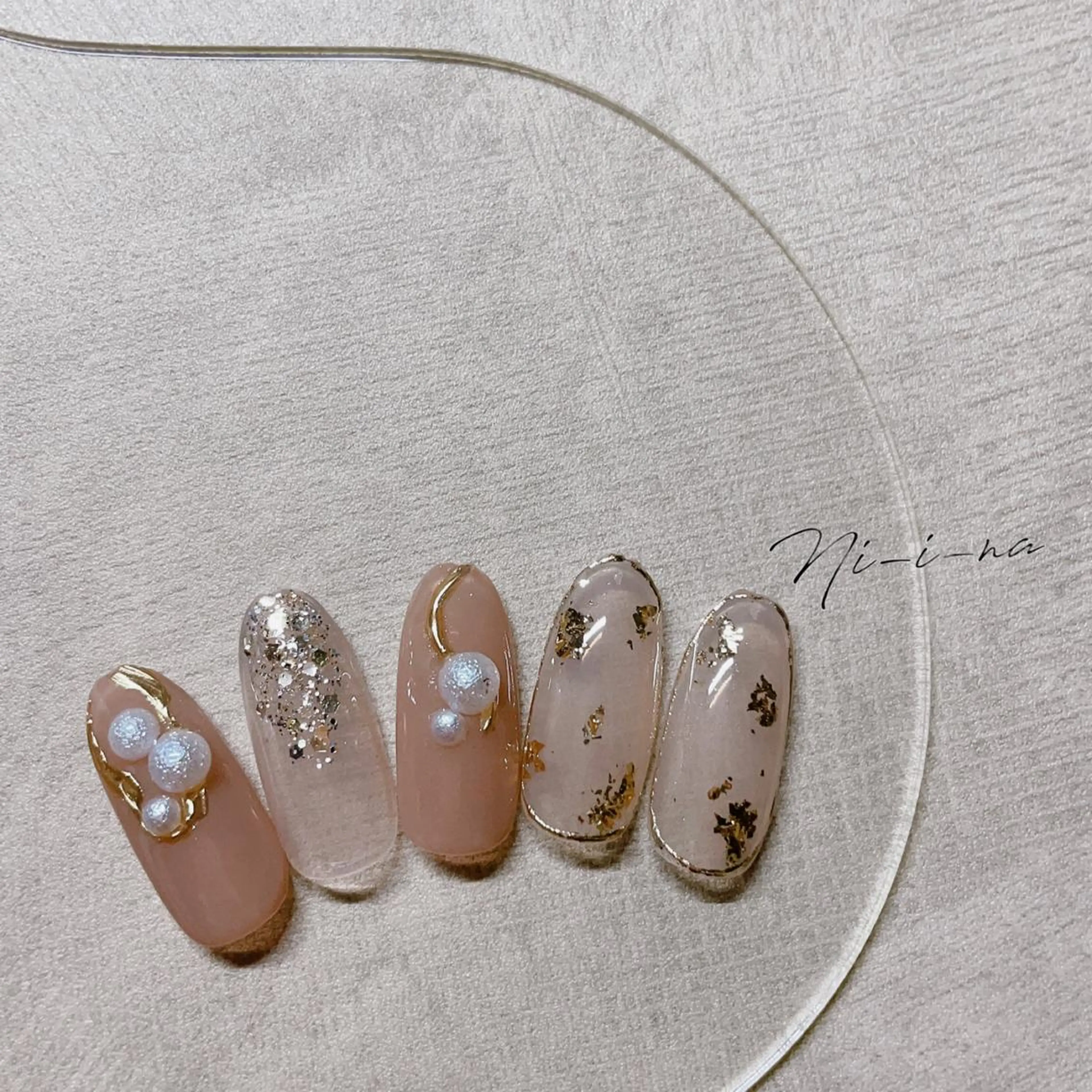 ネイル ドット ニュアンスネイル nail salon Ni-i-naのネイルデザイン