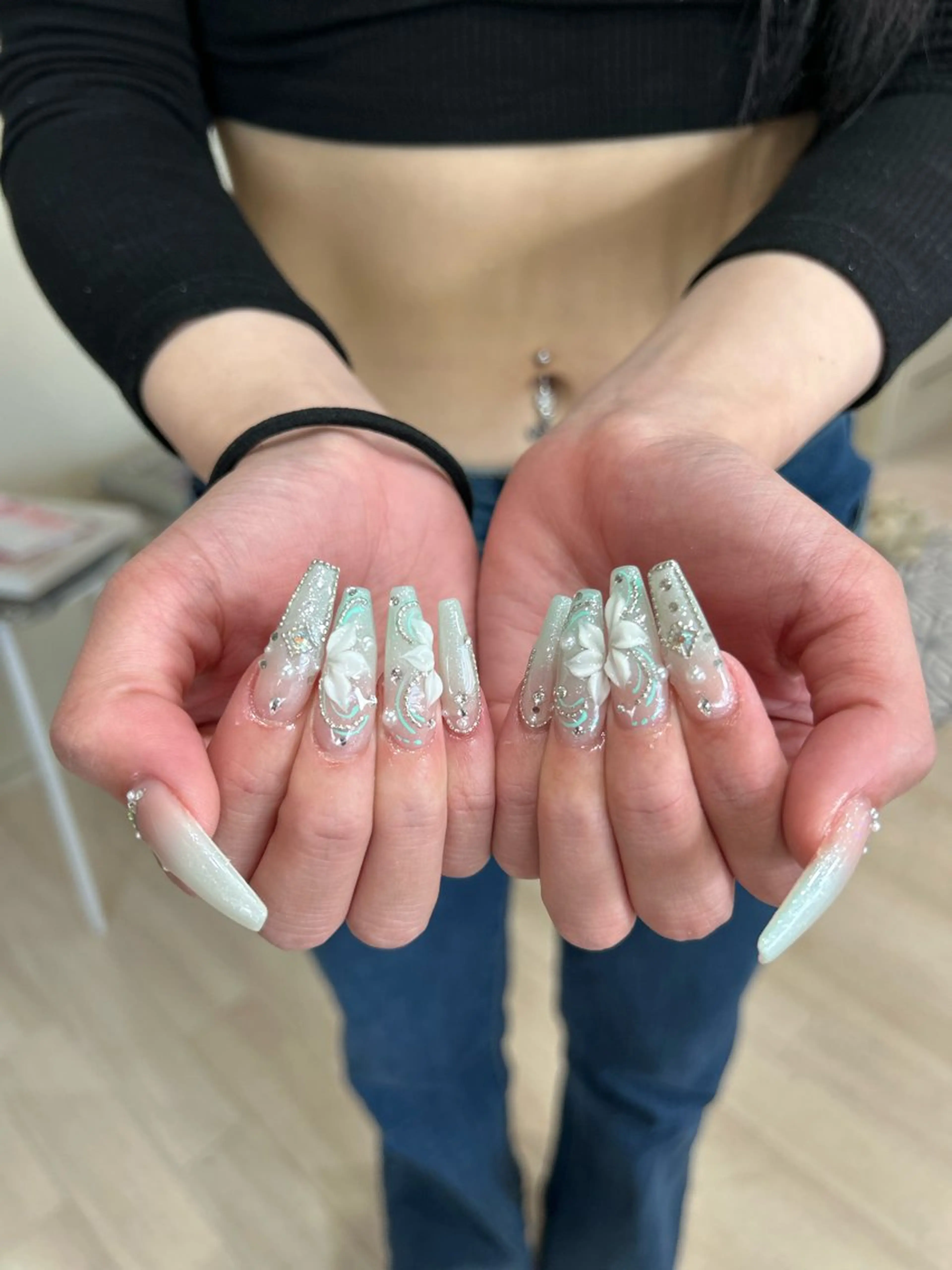 ネイル ハンドネイル Elle nail salonのネイルデザイン