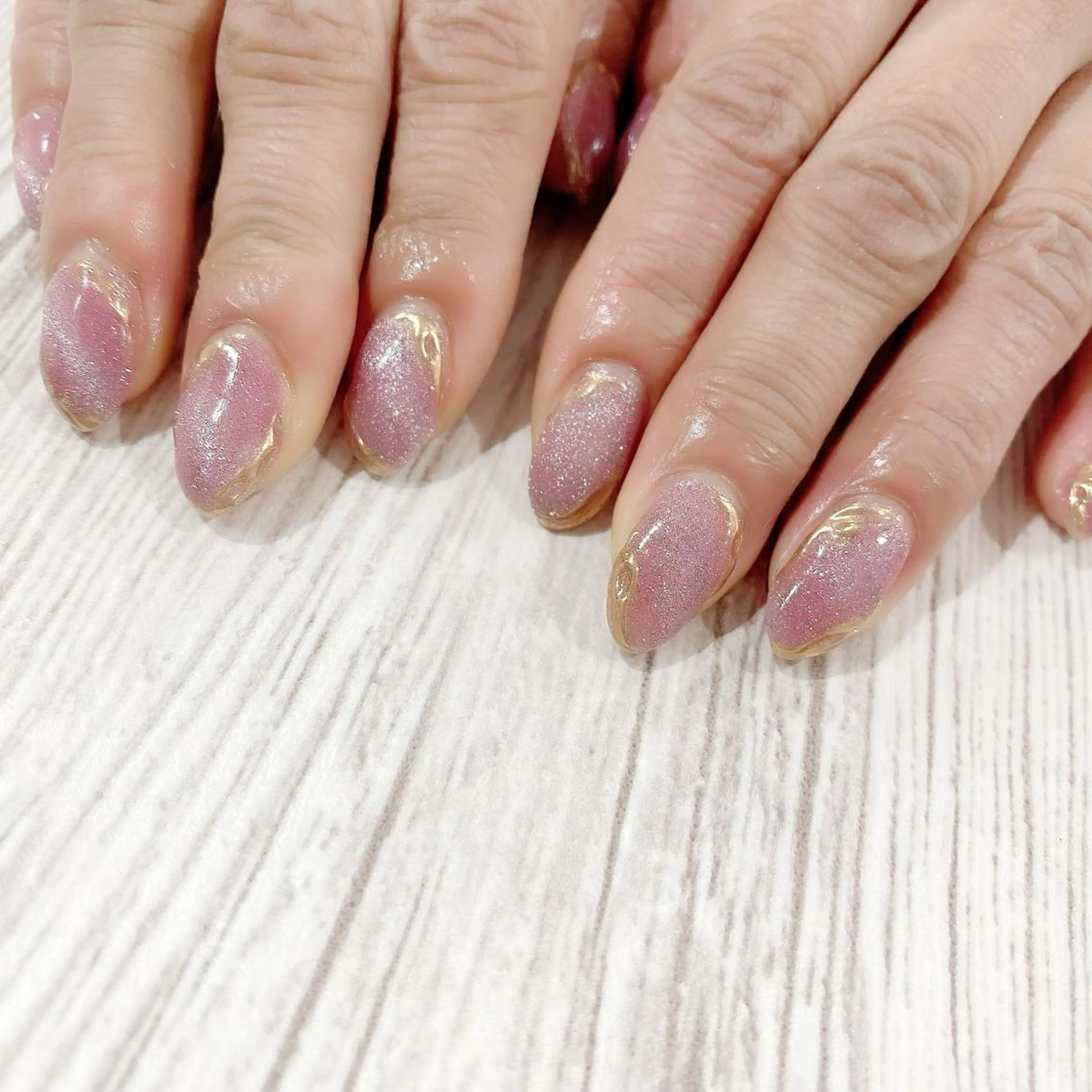 ミディアム カラー パーマ ヘアアレンジ メンズ キッズ ネイル マツエク・マツパ アイブロウ 成人式 成人式 成人式 フラッシュネイル マグネットネイル ハンドネイル Salon Ｋのネイルデザイン