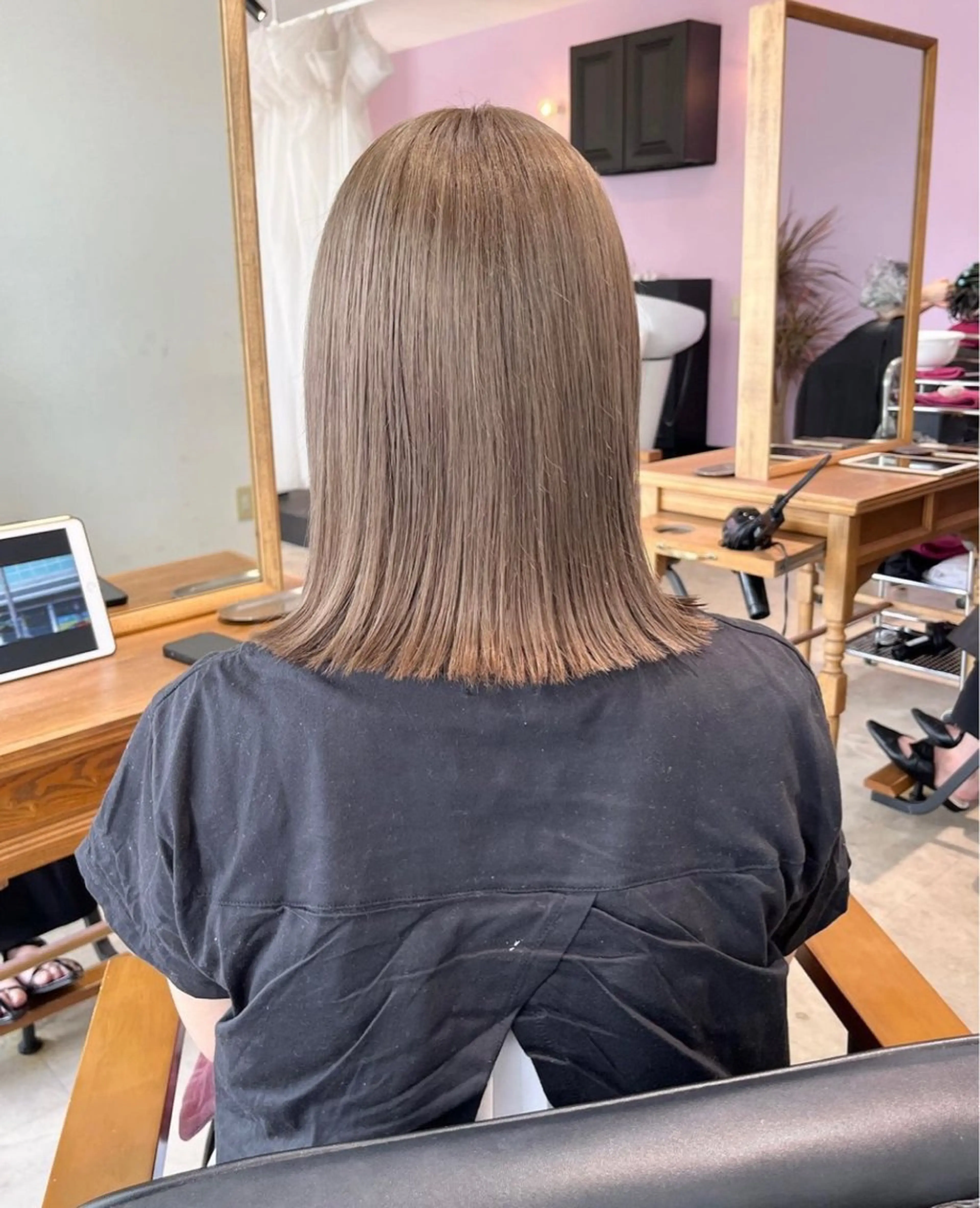 カラー ベージュカラー ミルクティーベージュ MATTY azusaのヘアスタイル