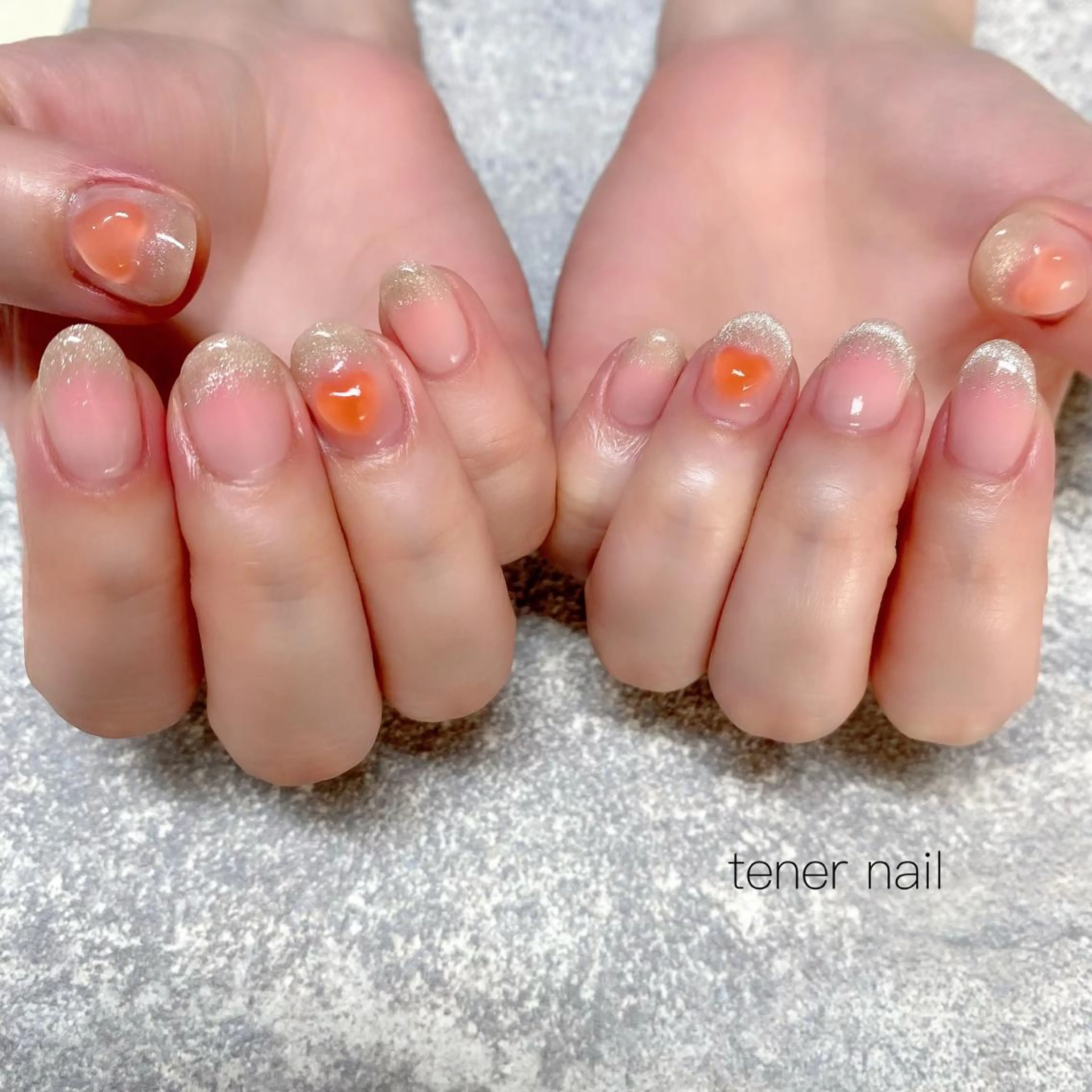 ネイル チークネイル ハート UVネイル テネルネイル tener nailのネイルデザイン