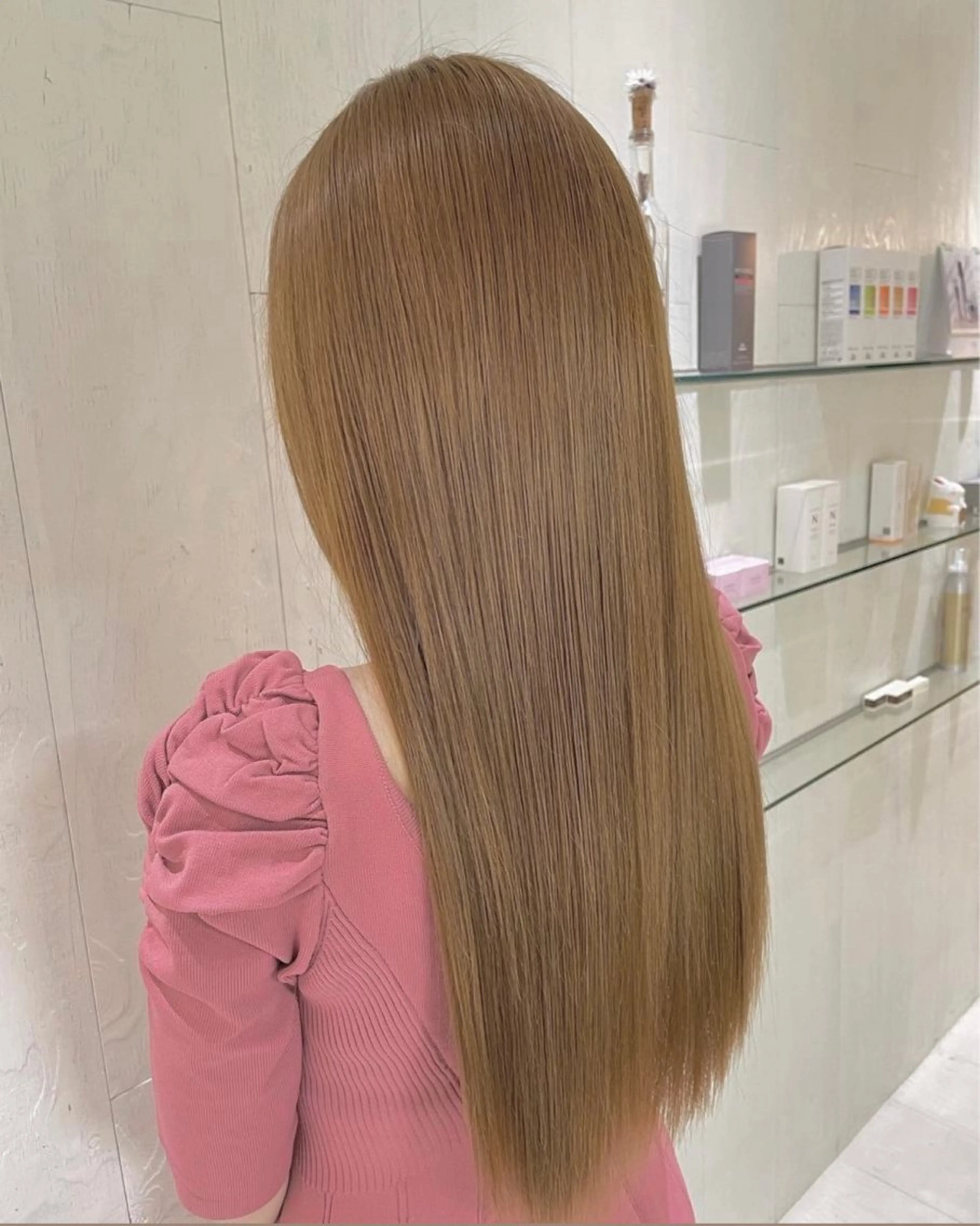 ロング カラー ブリーチ ダブルカラー ブリーチなしカラー ヘアカラー トリートメント 河合秀明/ショート /ボブ/レイヤーのヘアスタイル