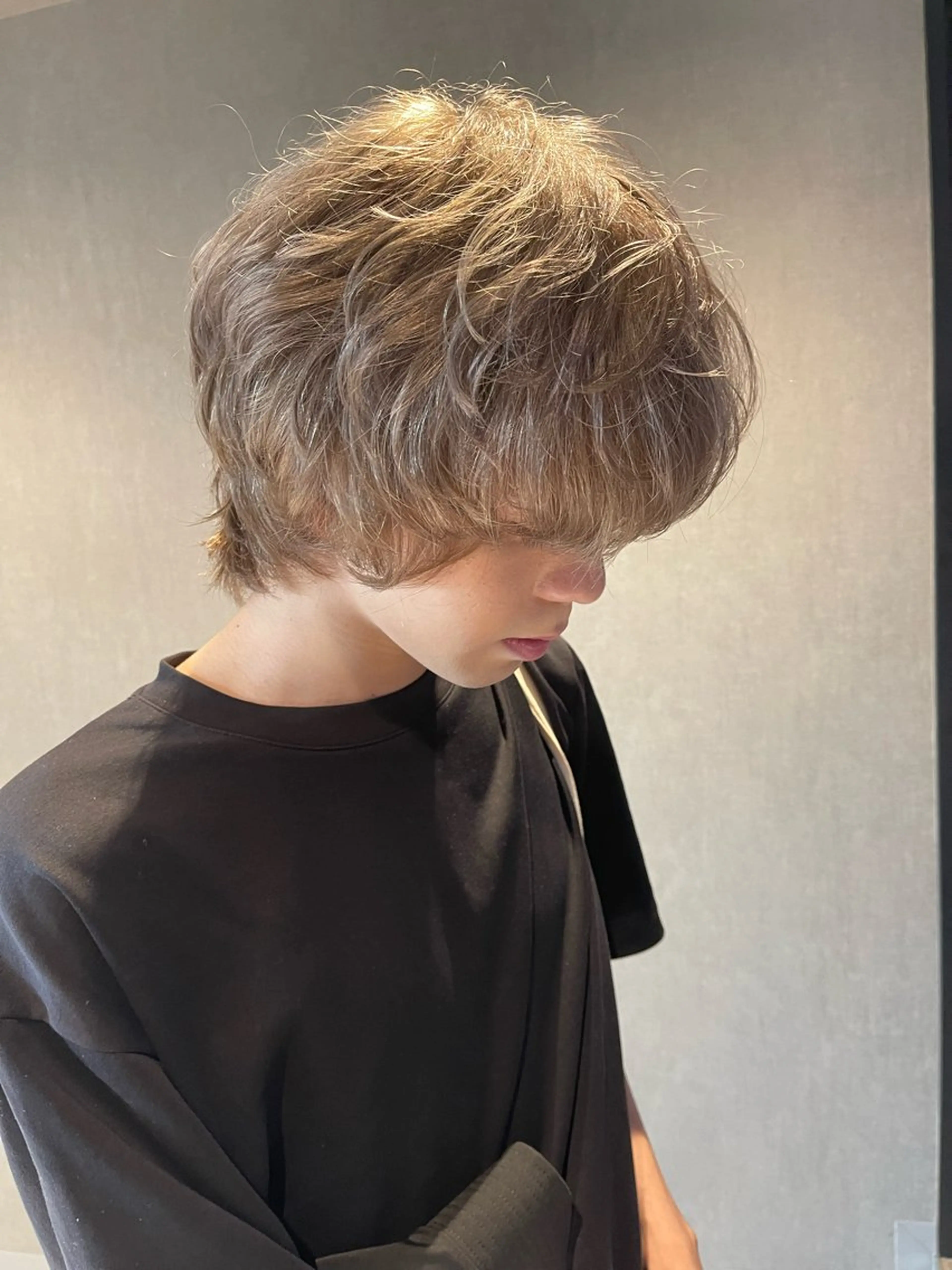 ショート カラー ベージュカラー ホワイトベージュ カット ヘアカラー 透明感カラー/艶髪/ エクステ/HIROのヘアスタイル