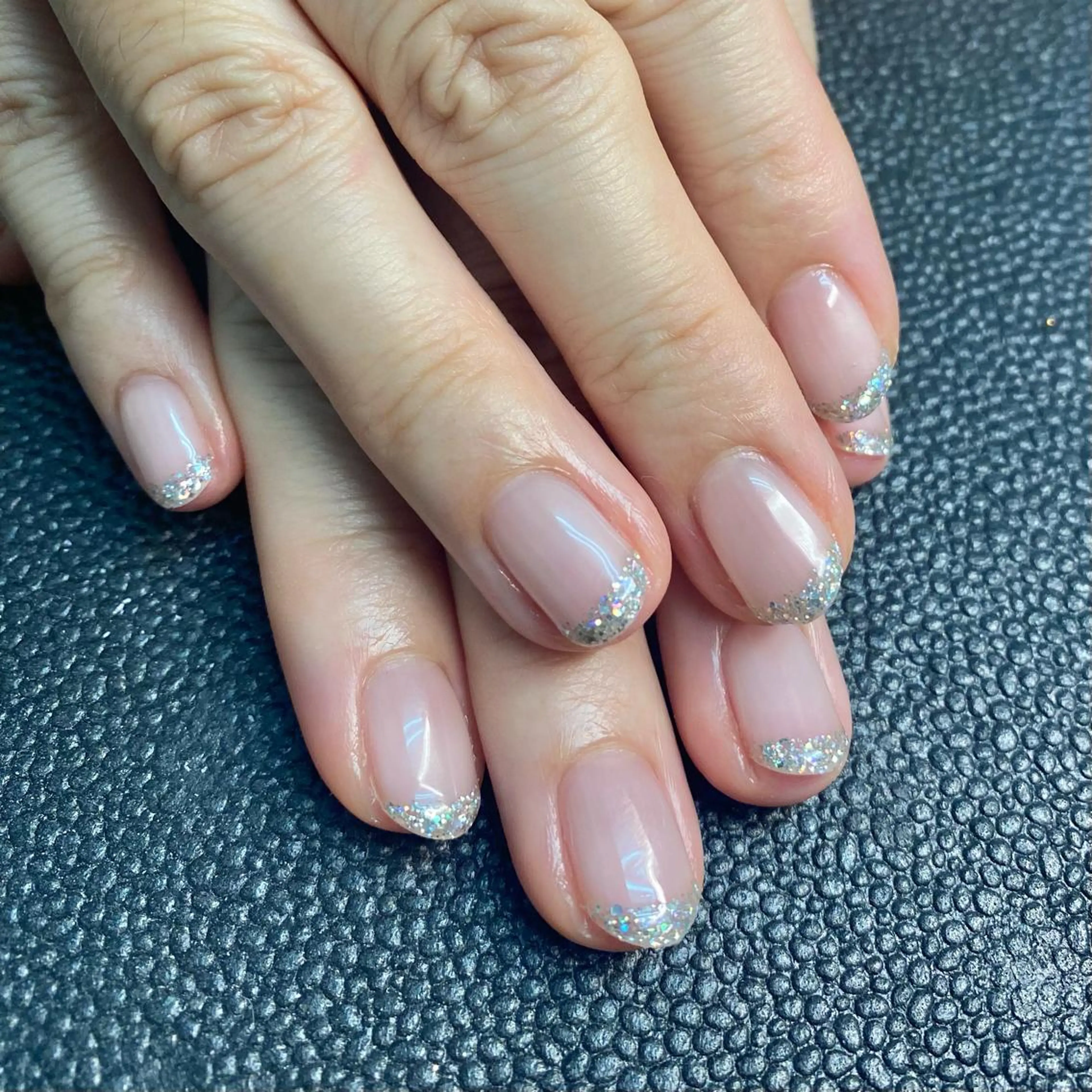 ネイル ラメ(グリッター) シルバー kagami所属・kagami マイのネイルデザイン