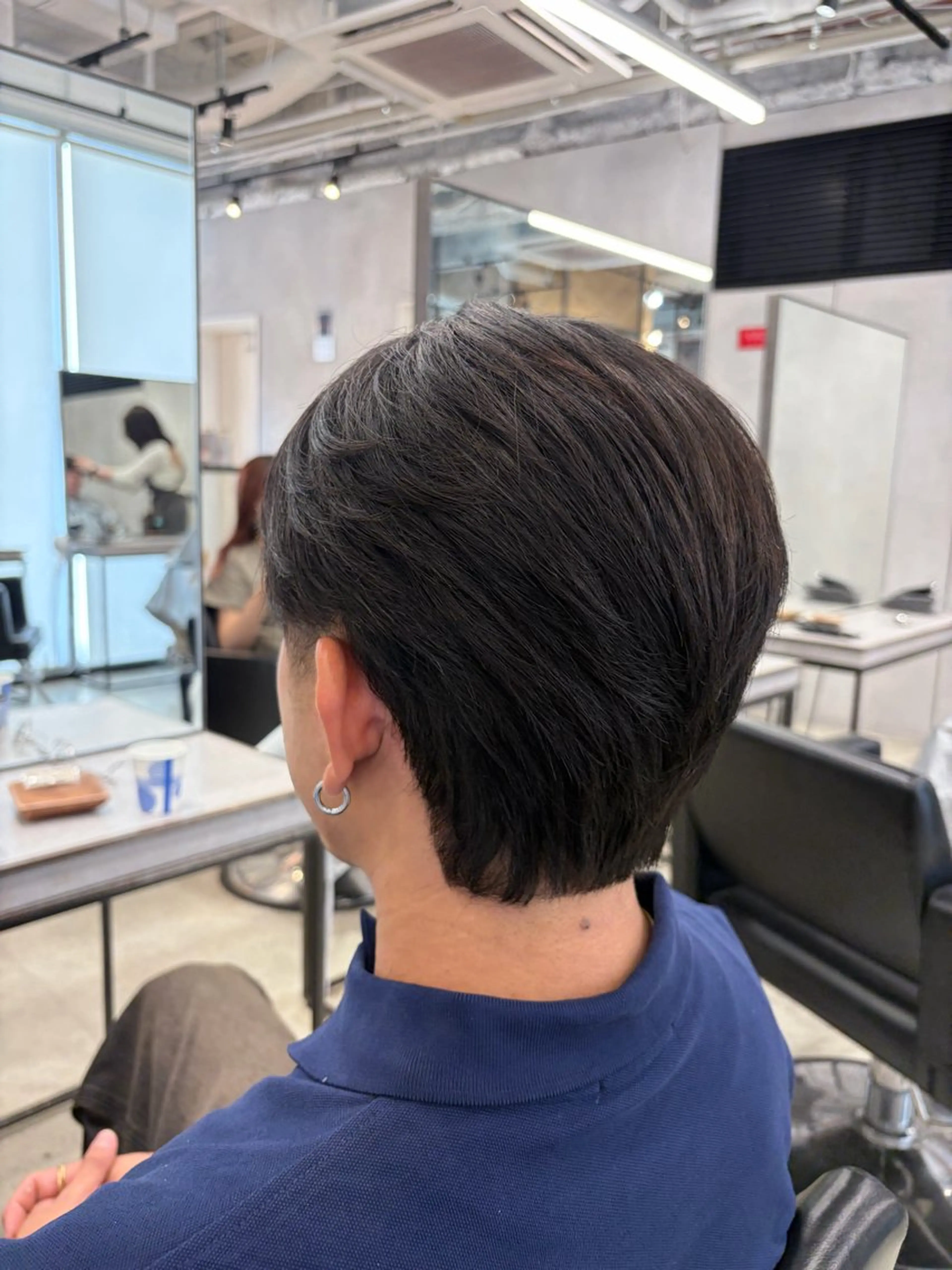 ショート メンズ センターパート 縮毛矯正 カット 縮毛矯正 メンズ特化🔥 金子直斗のヘアスタイル