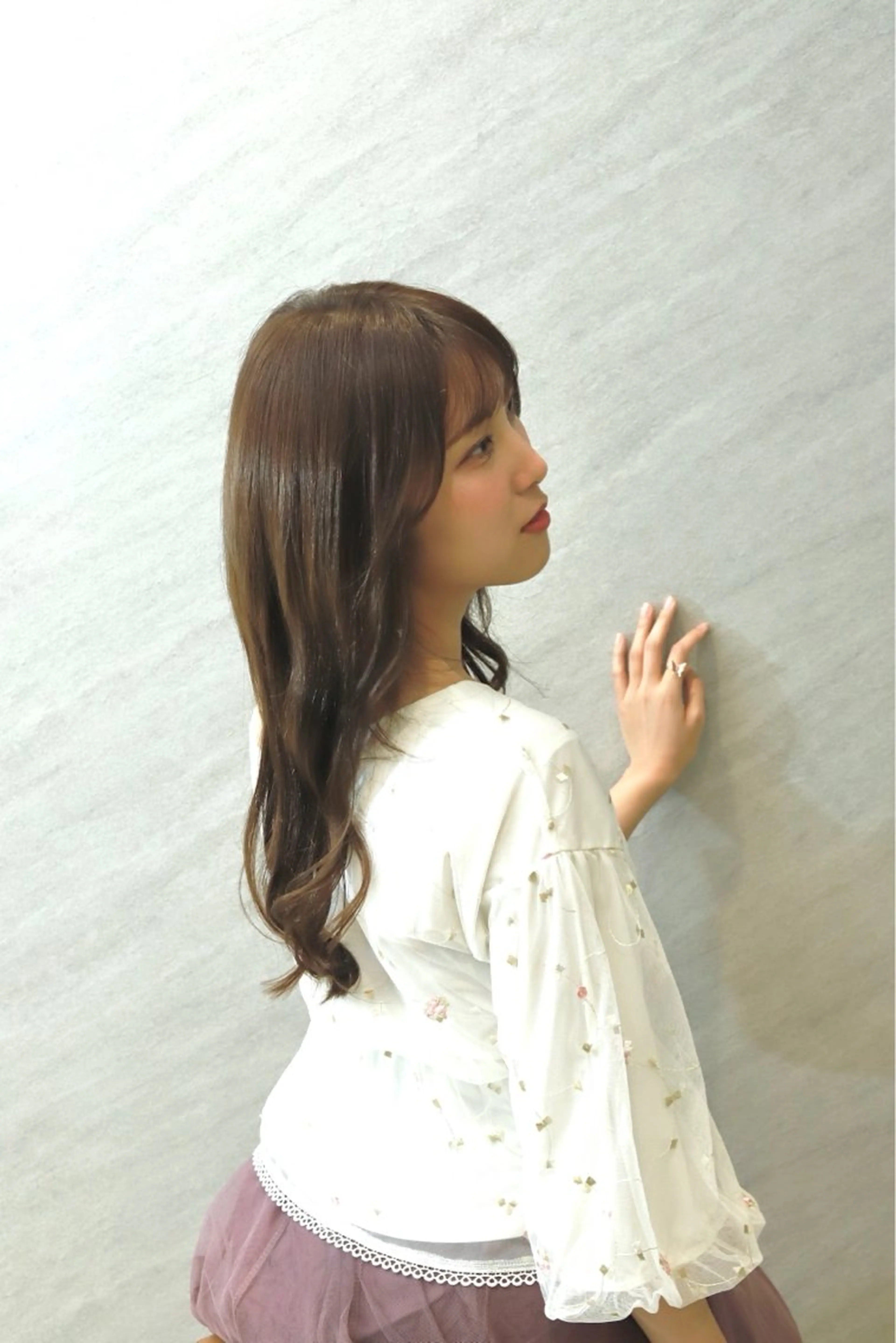 ロング レイヤーカット カット ヘアカラー トリートメント 安藤 明日翔のヘアスタイル