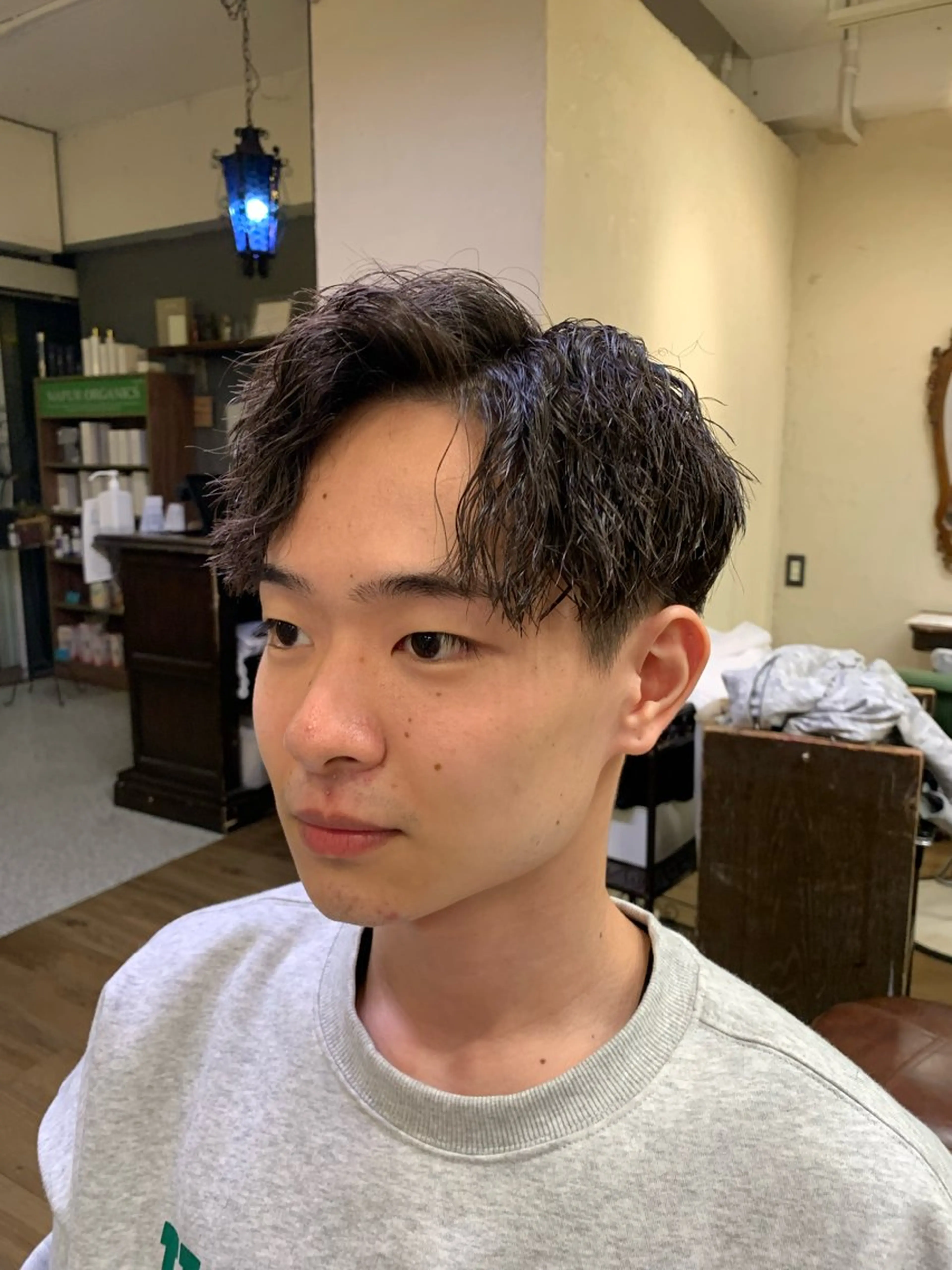 ショート パーマ メンズ メンズパーマ ツイストスパイラルパーマ スパイラルパーマ veretta .所属・✒️ハイトーン/ メンズ特化　Rikuのヘアスタイル