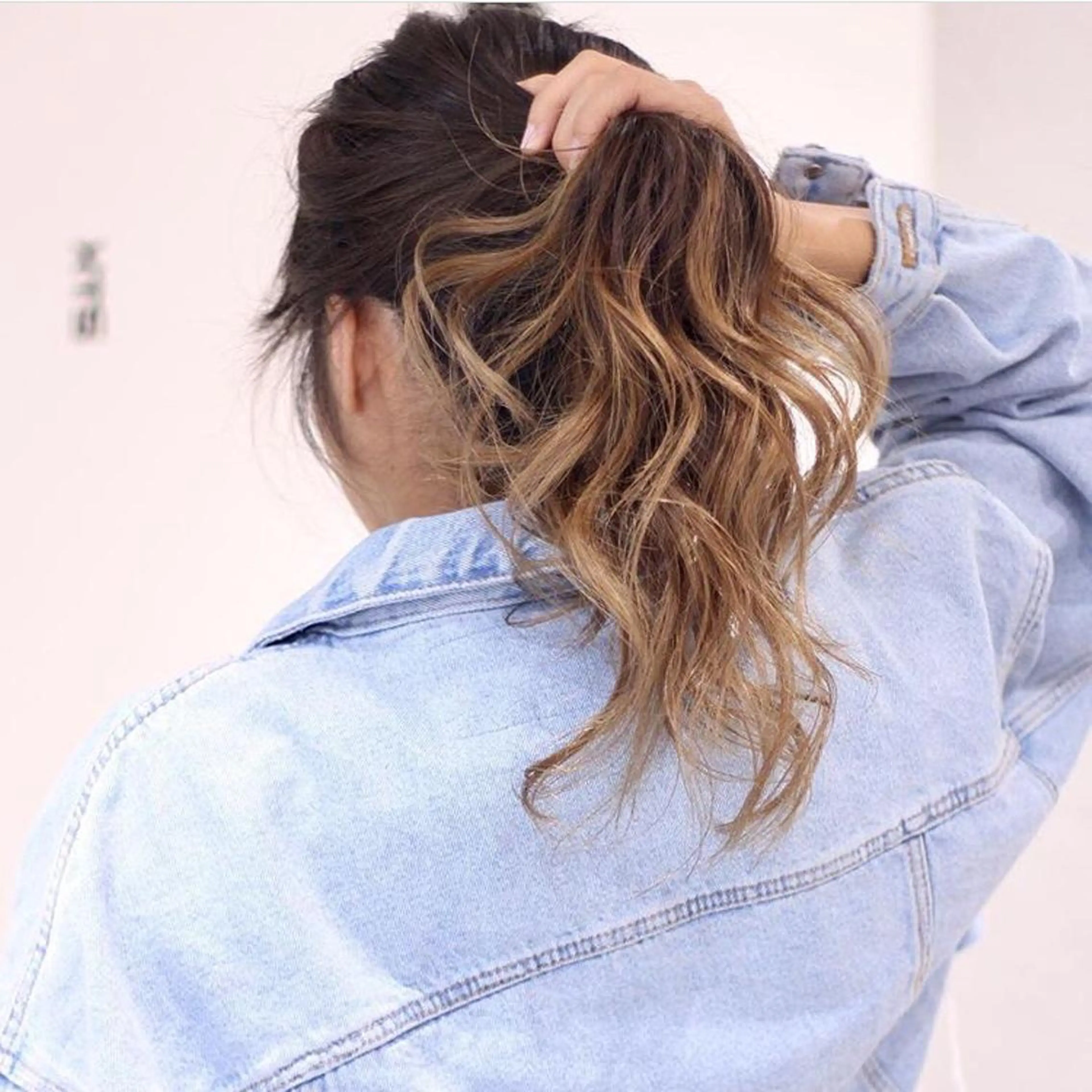 カラー グラデーションカラー 中林 由佳のヘアスタイル