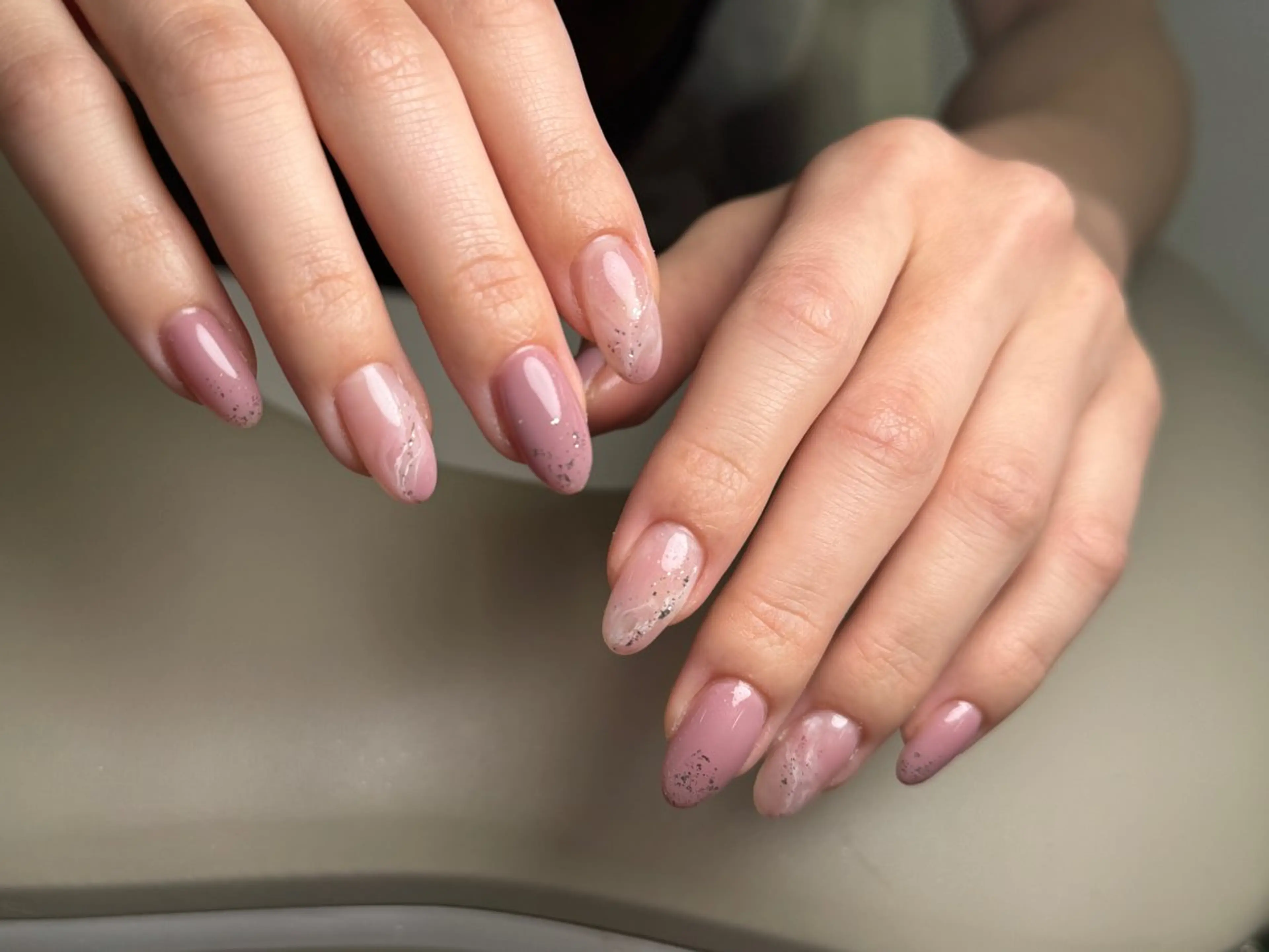 ネイル オーロラネイル チークネイル 長さ出し フットネイル フレンチネイル ハンドネイル ハンドケア Nail&Eyela sh Nanaのネイルデザイン