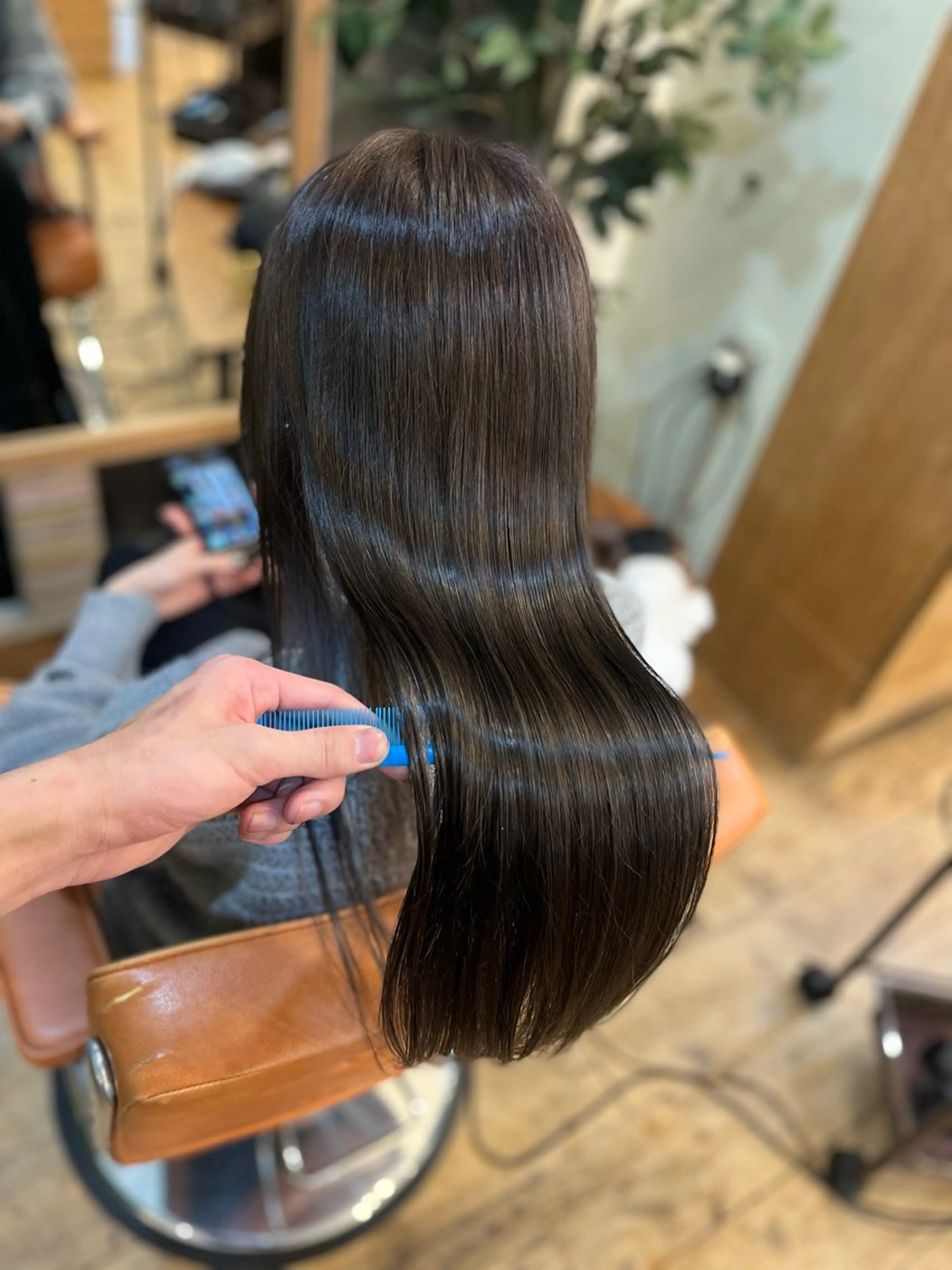 ロング ⚪️髪質改善 縮毛 店長 コウ⚪️のヘアスタイル