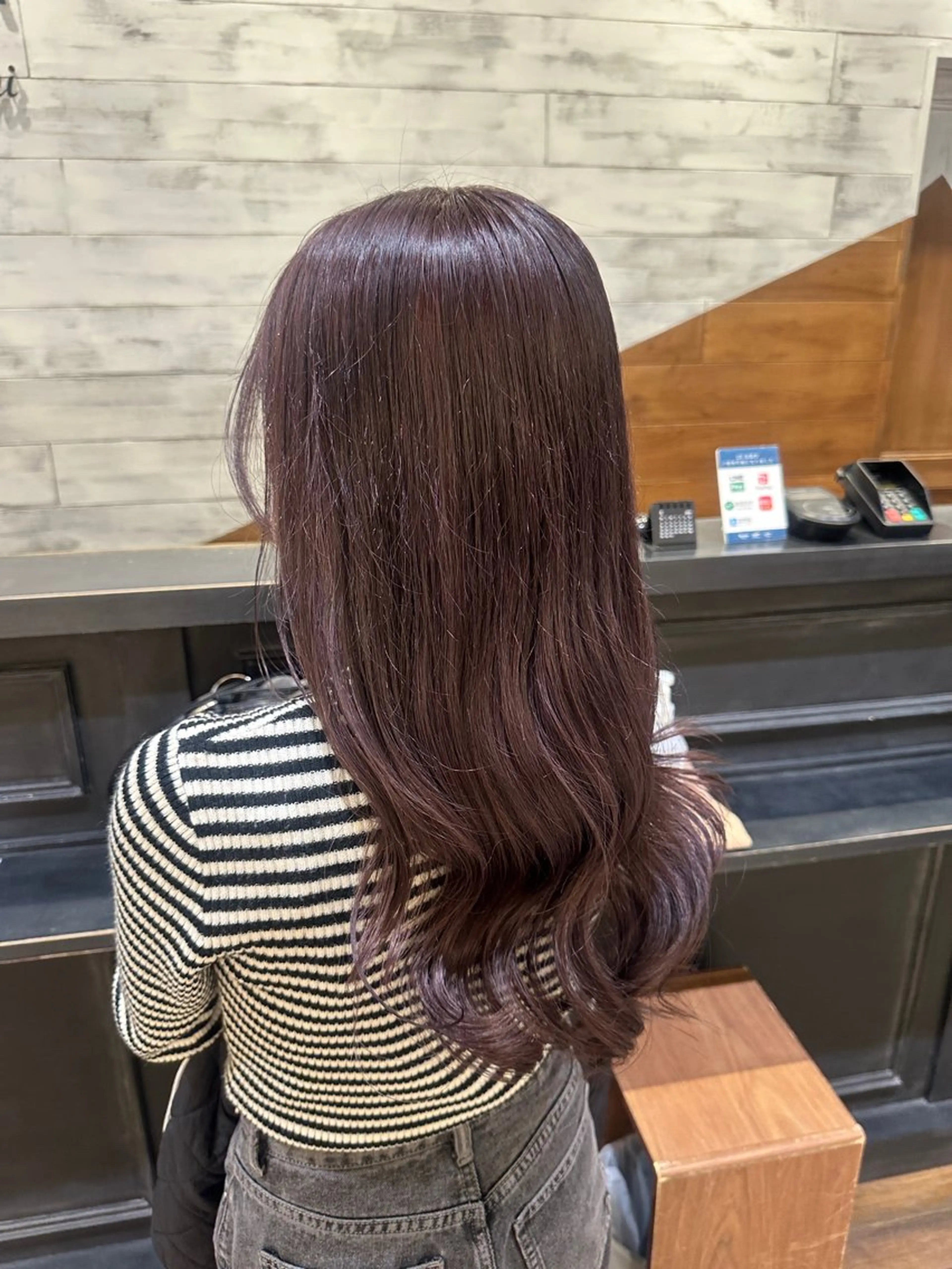 ロング 丸山 心 / 艶カラーのヘアスタイル