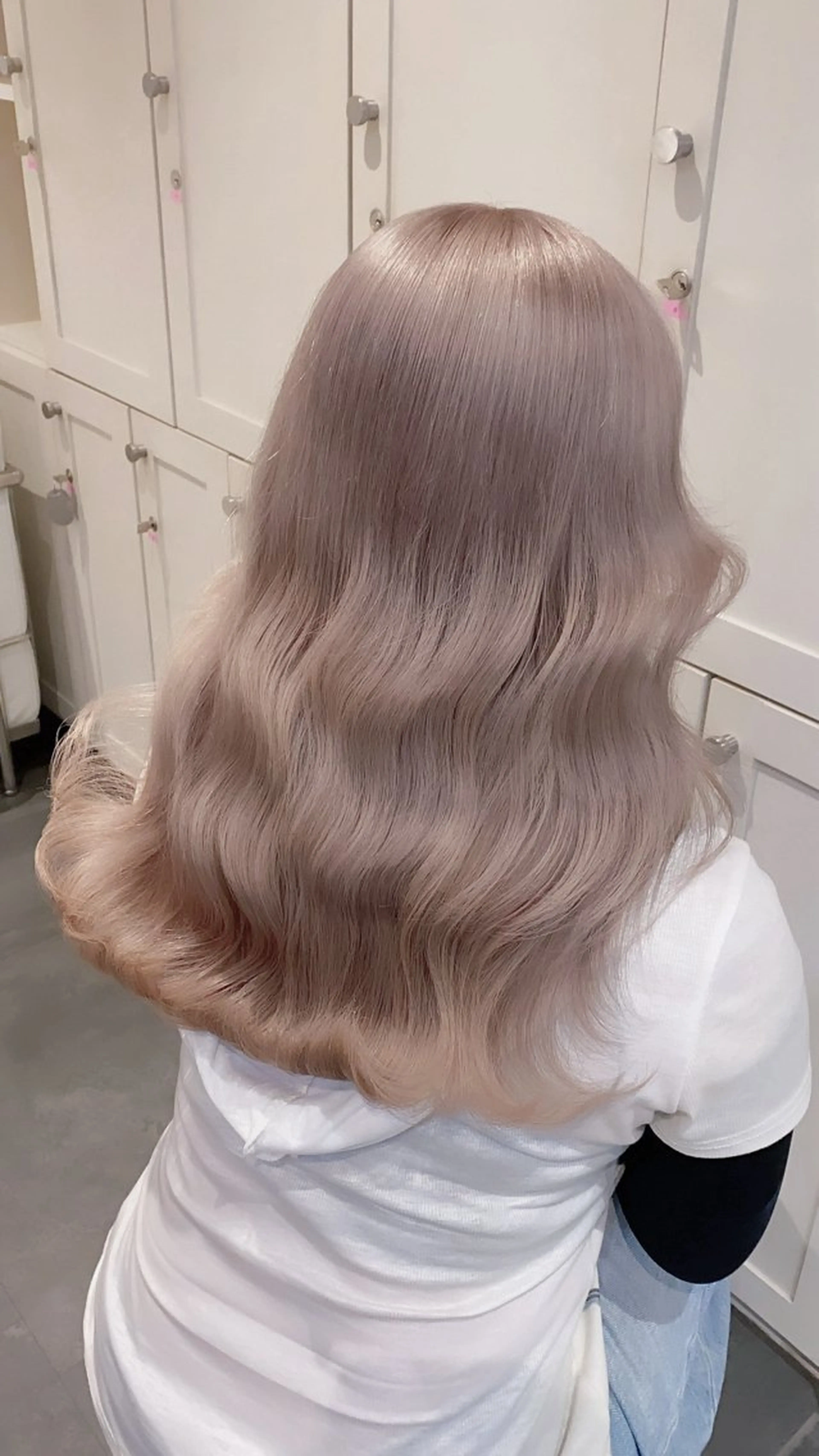 セミロング カラー 圧倒的クオリティのブ リーチ/Tomokiのヘアスタイル