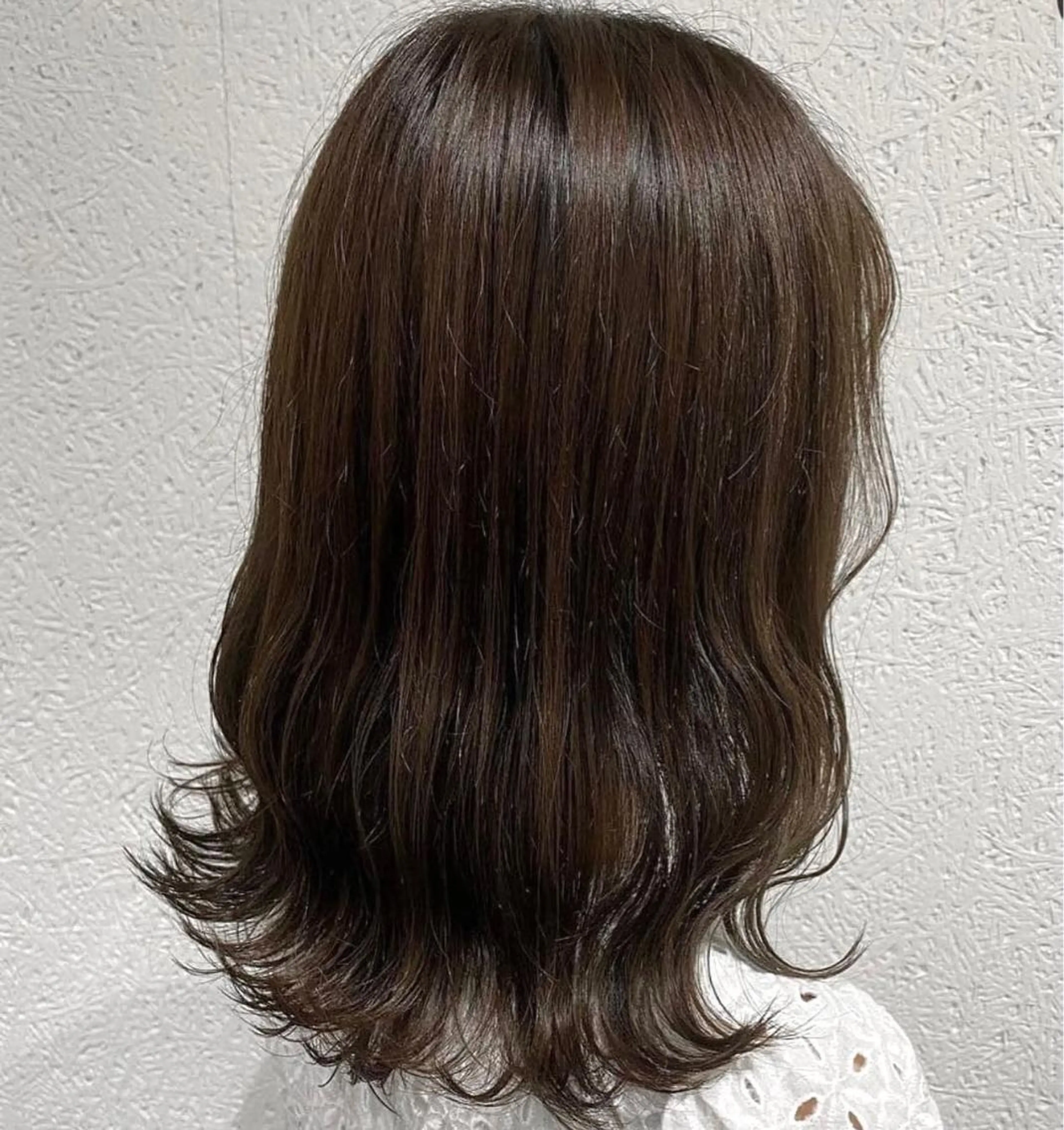 ミディアム カラー ハイライトカラー ハイライト ケアに特化したサロン shinzaのヘアスタイル