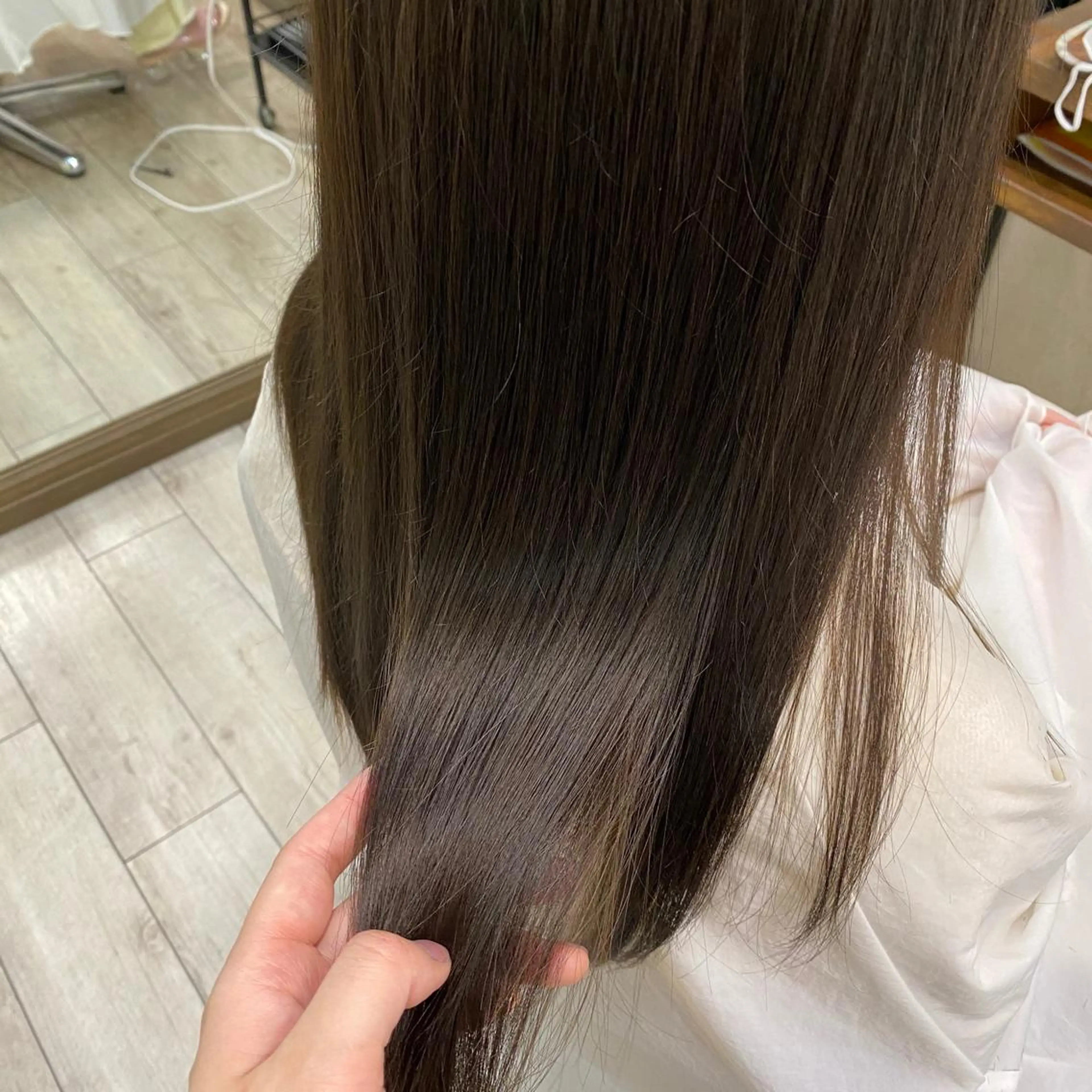 ロング カラー ベージュカラー トリートメント ｲﾁｶﾜ ﾐｵ/ minim hairのヘアスタイル