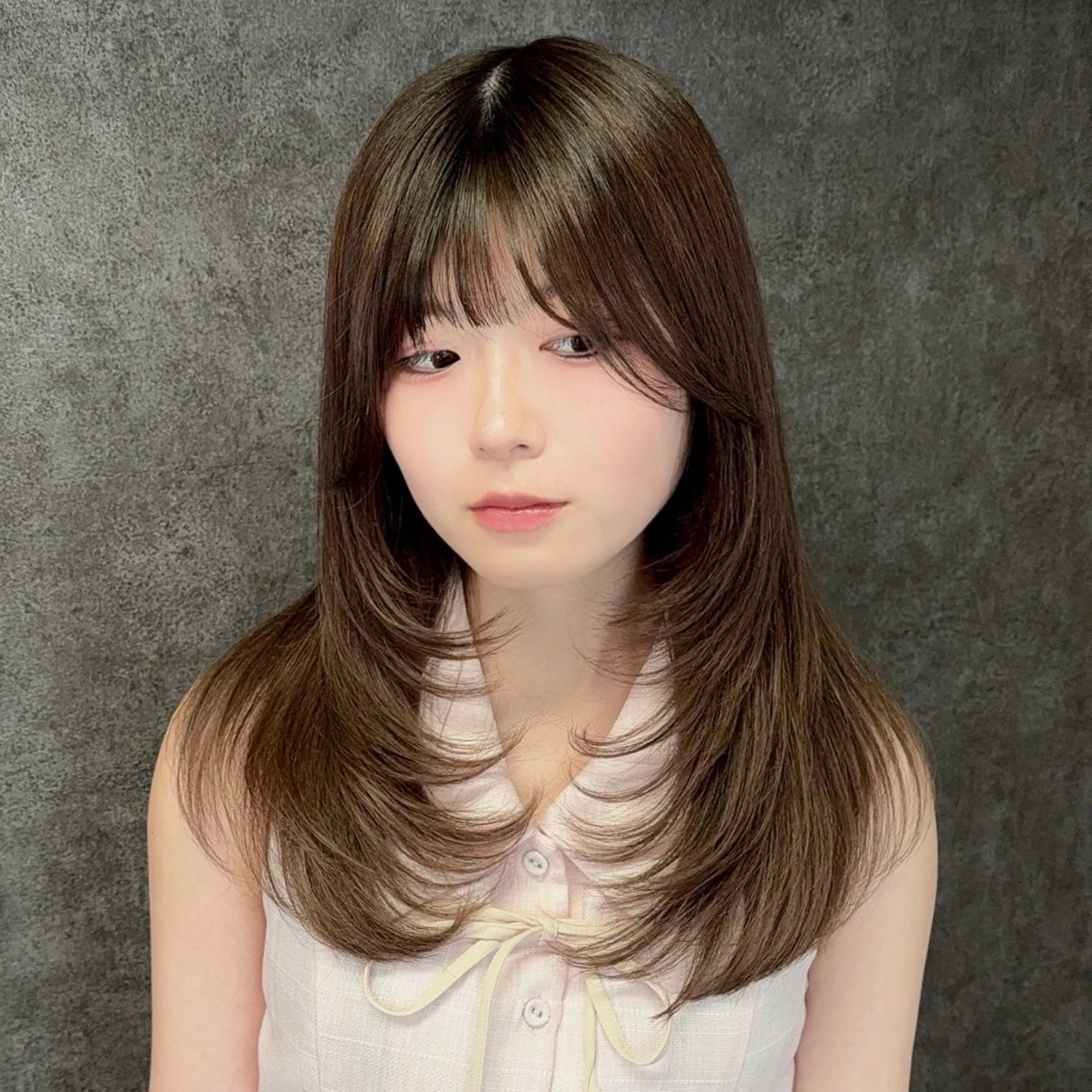 【今日からレイヤー❤️】シールエクステ50本＋カット✨本数変更可✨ミディアムからロングレイヤーになりたい方におススメの写真