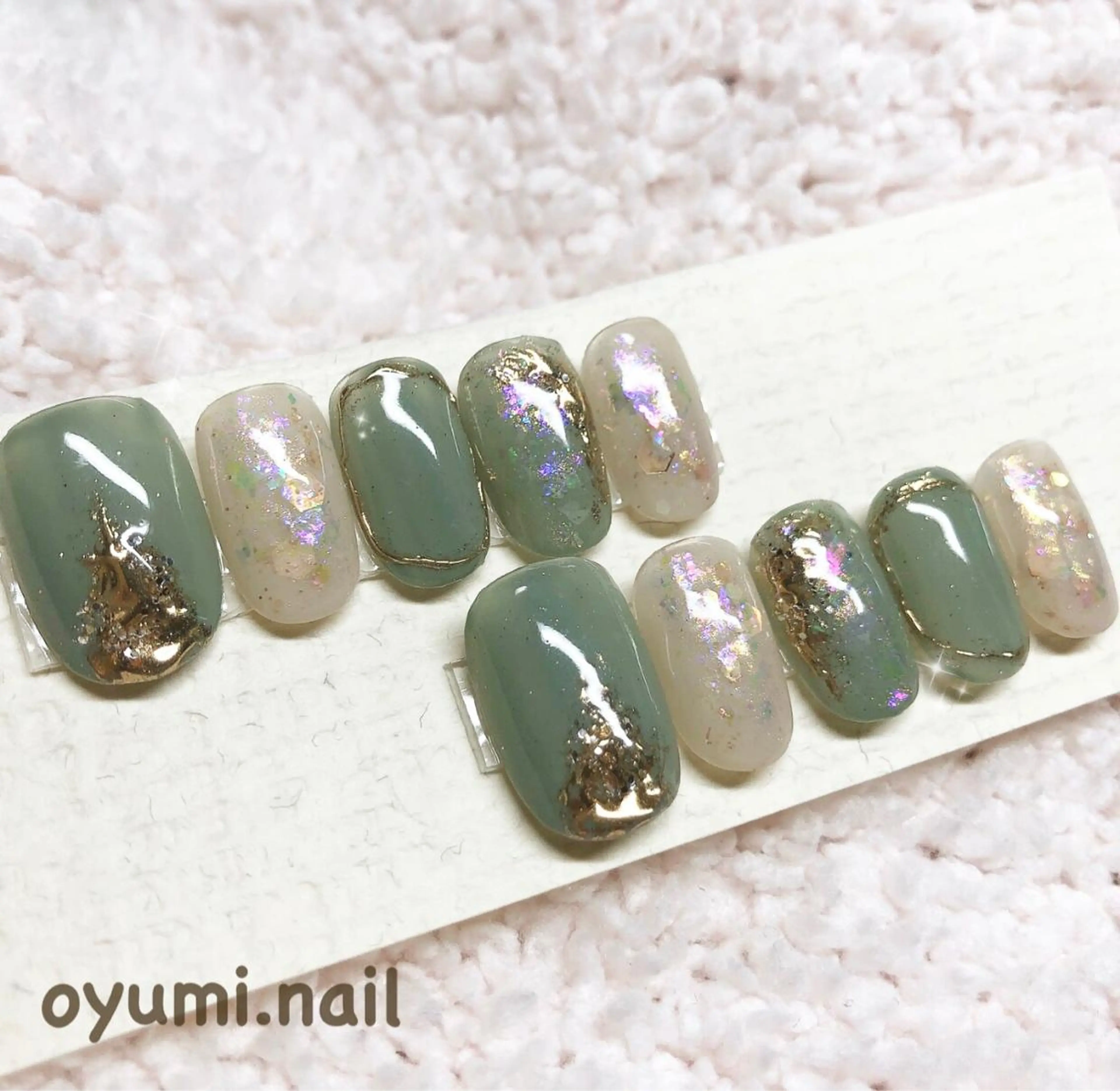 ネイル ジェルネイル グラデーション グリーン 韓国ネイル パラジェル ハンドネイル takanashi yumiのネイルデザイン