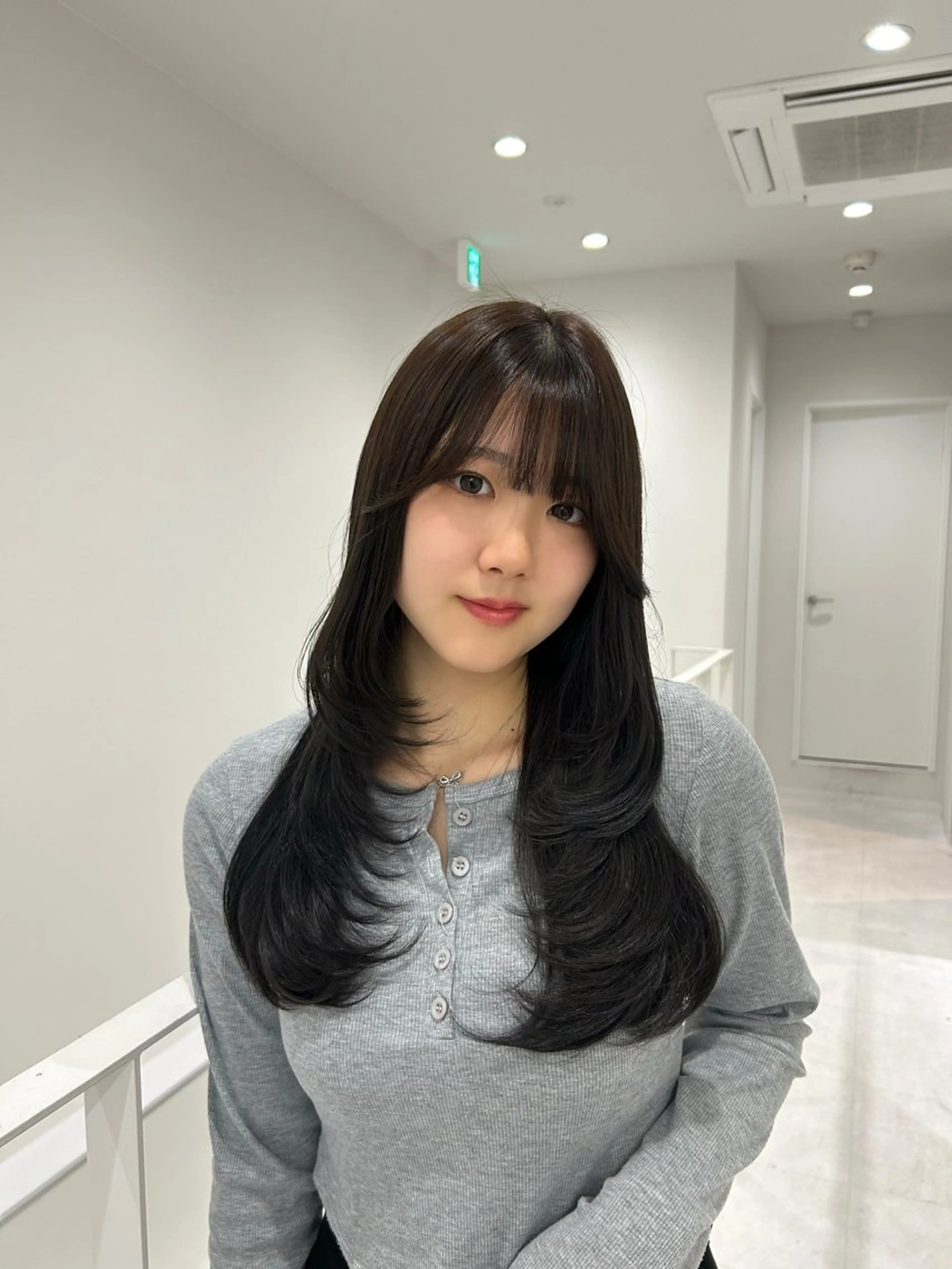 ロング レイヤーカット カット トリートメント 大人レイヤー/艶美髪 🇺🇸TOMONAのヘアスタイル