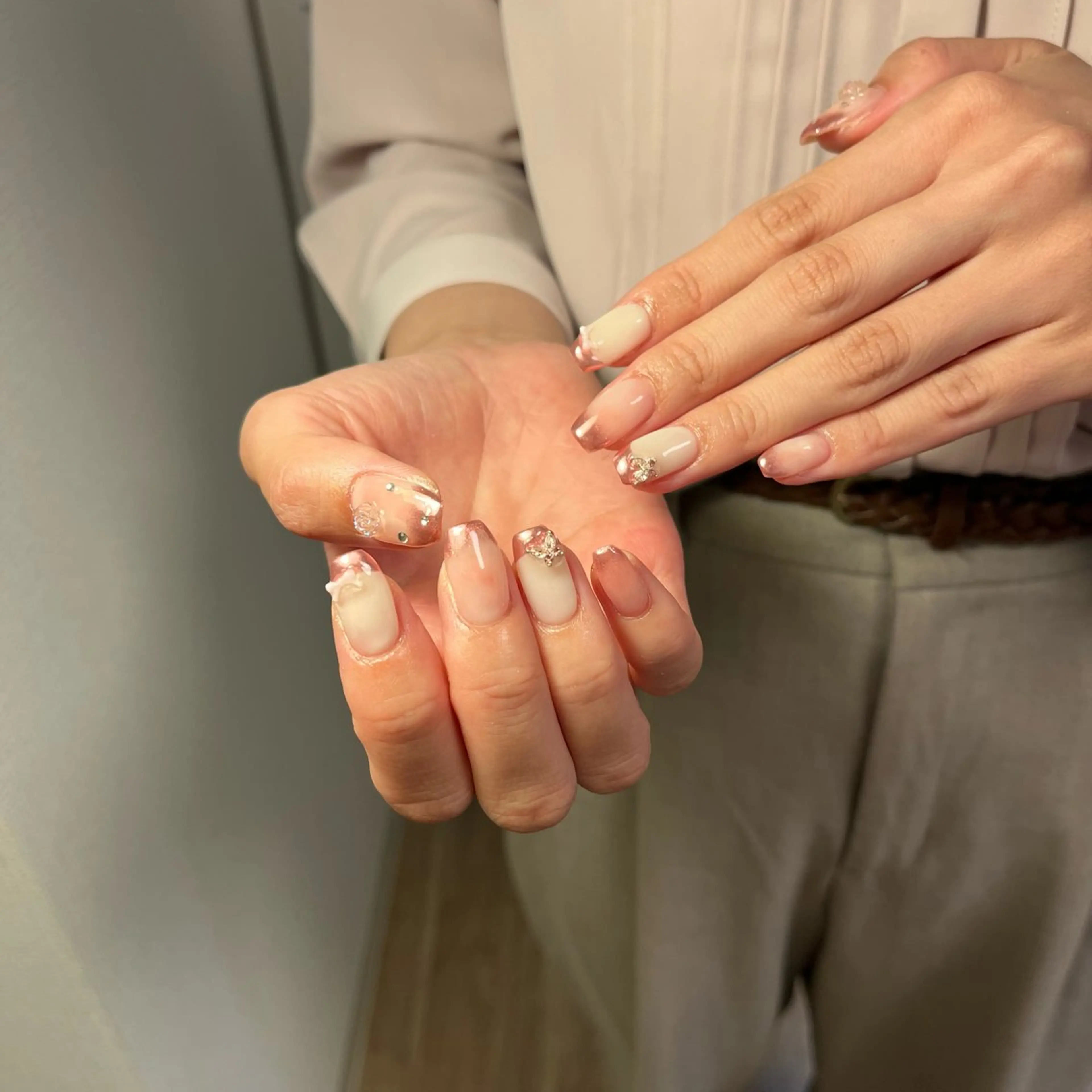 ネイル ハンドネイル フットネイル neroria nailのネイルデザイン