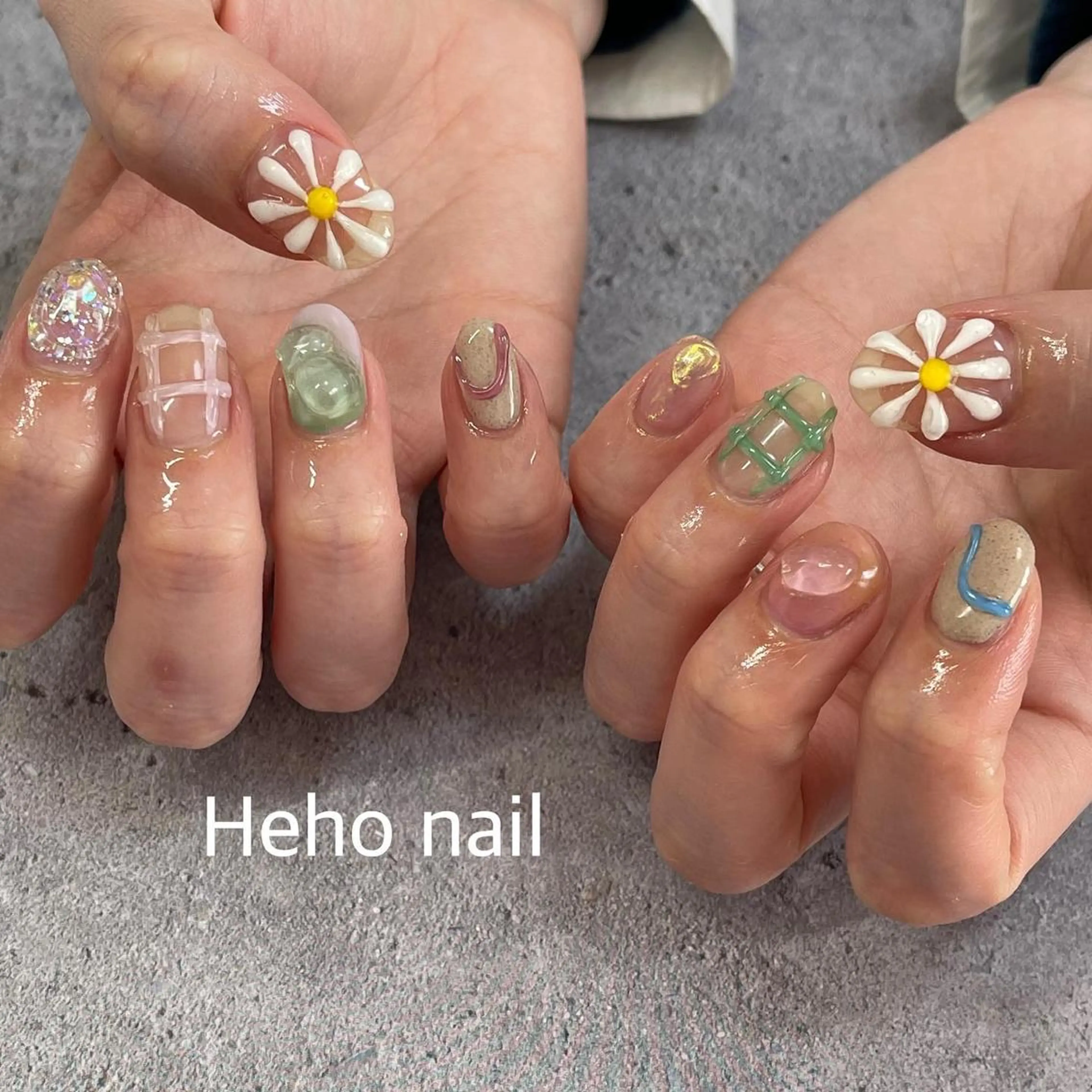 ネイル Heho nailのネイルデザイン