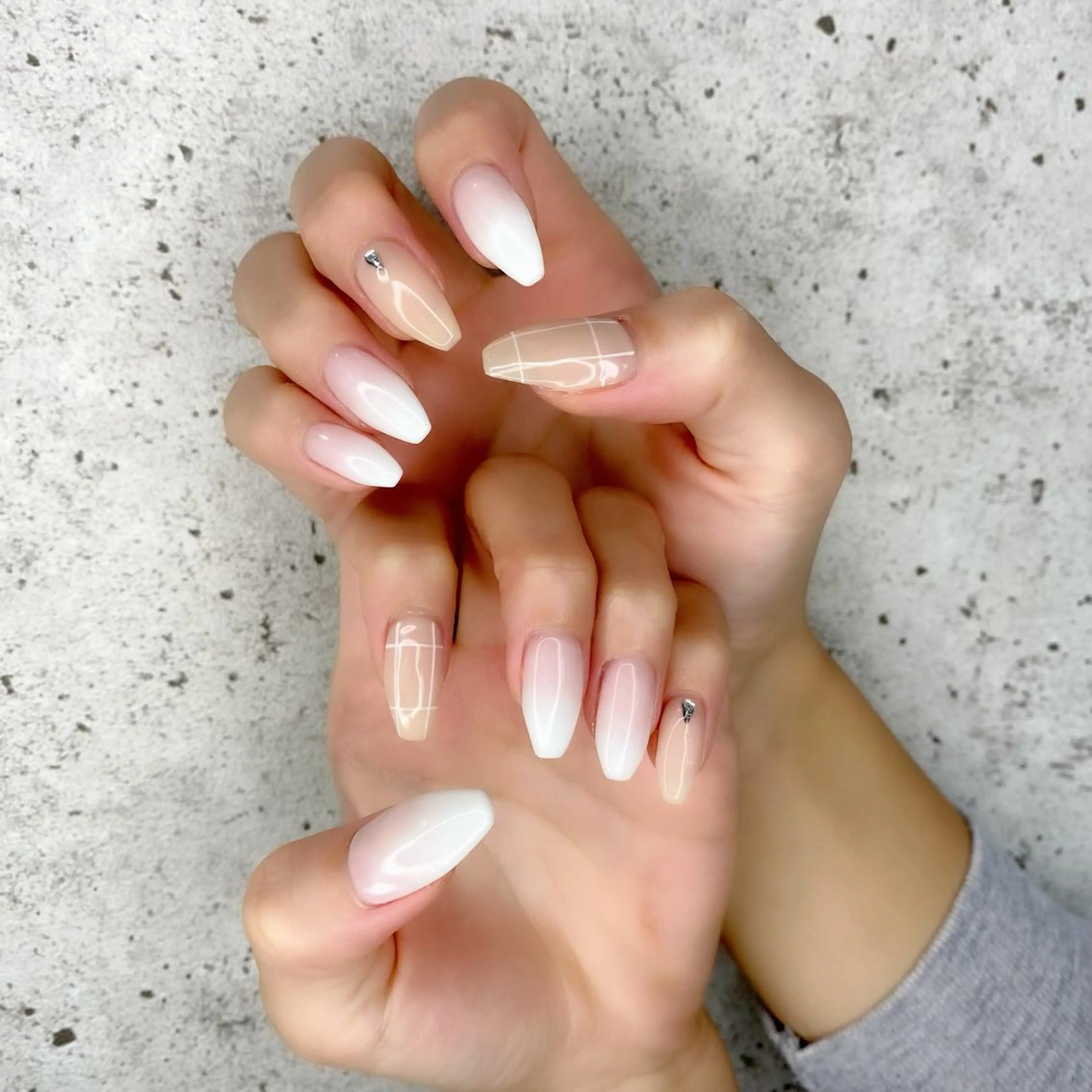 セミロング カラー パーマ ヘアアレンジ メンズ キッズ ネイル マツエク・マツパ グラデーションカラー グラデーション ロングネイル ハンドネイル Salon Ｋのネイルデザイン