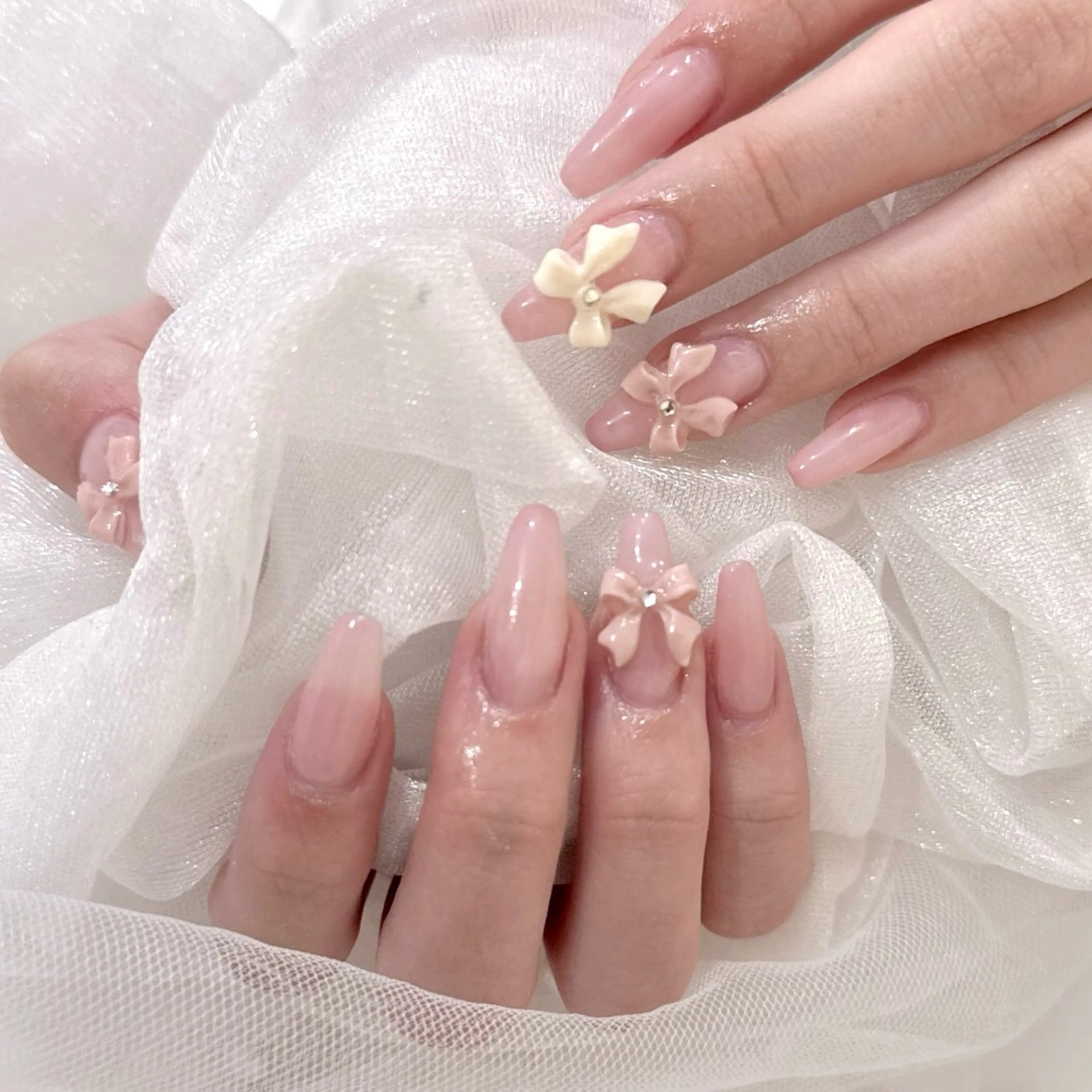 ネイル ハンドネイル SARA ♥のネイルデザイン