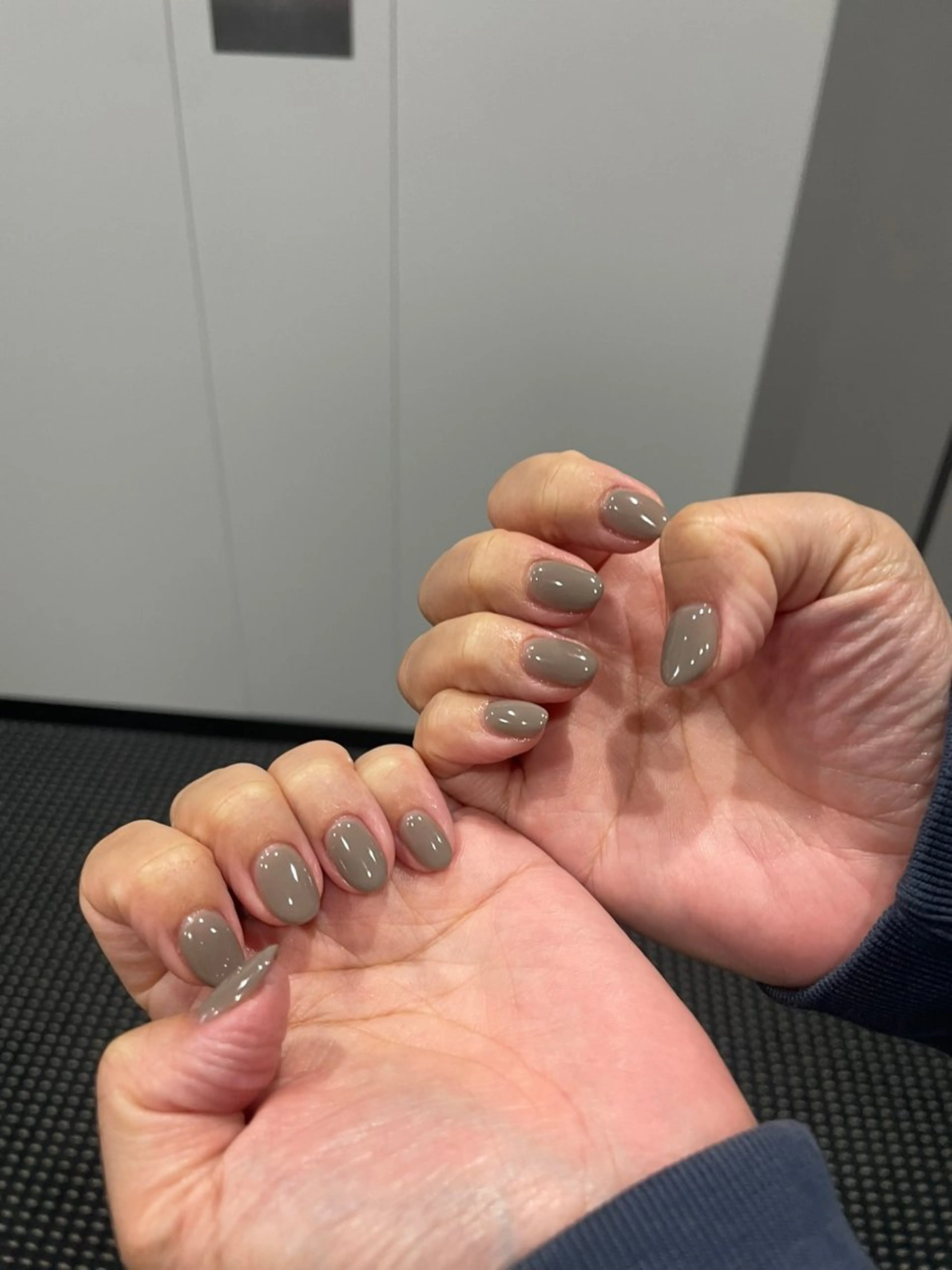 ネイル ワンカラーネイル ハンドネイル eyelash& nailsalonMのネイルデザイン