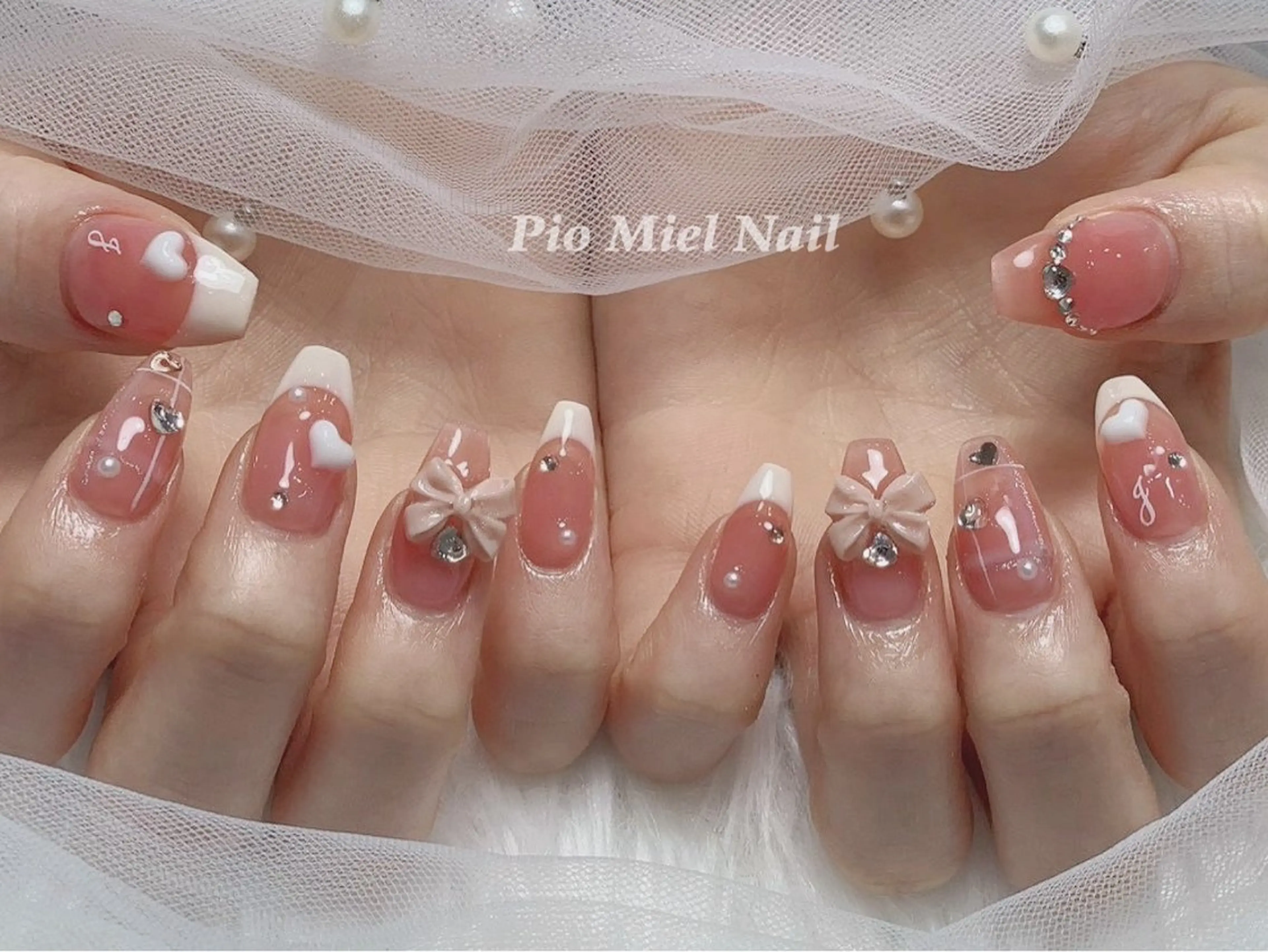 ネイル ハンドネイル HANA 長さだしのネイルデザイン