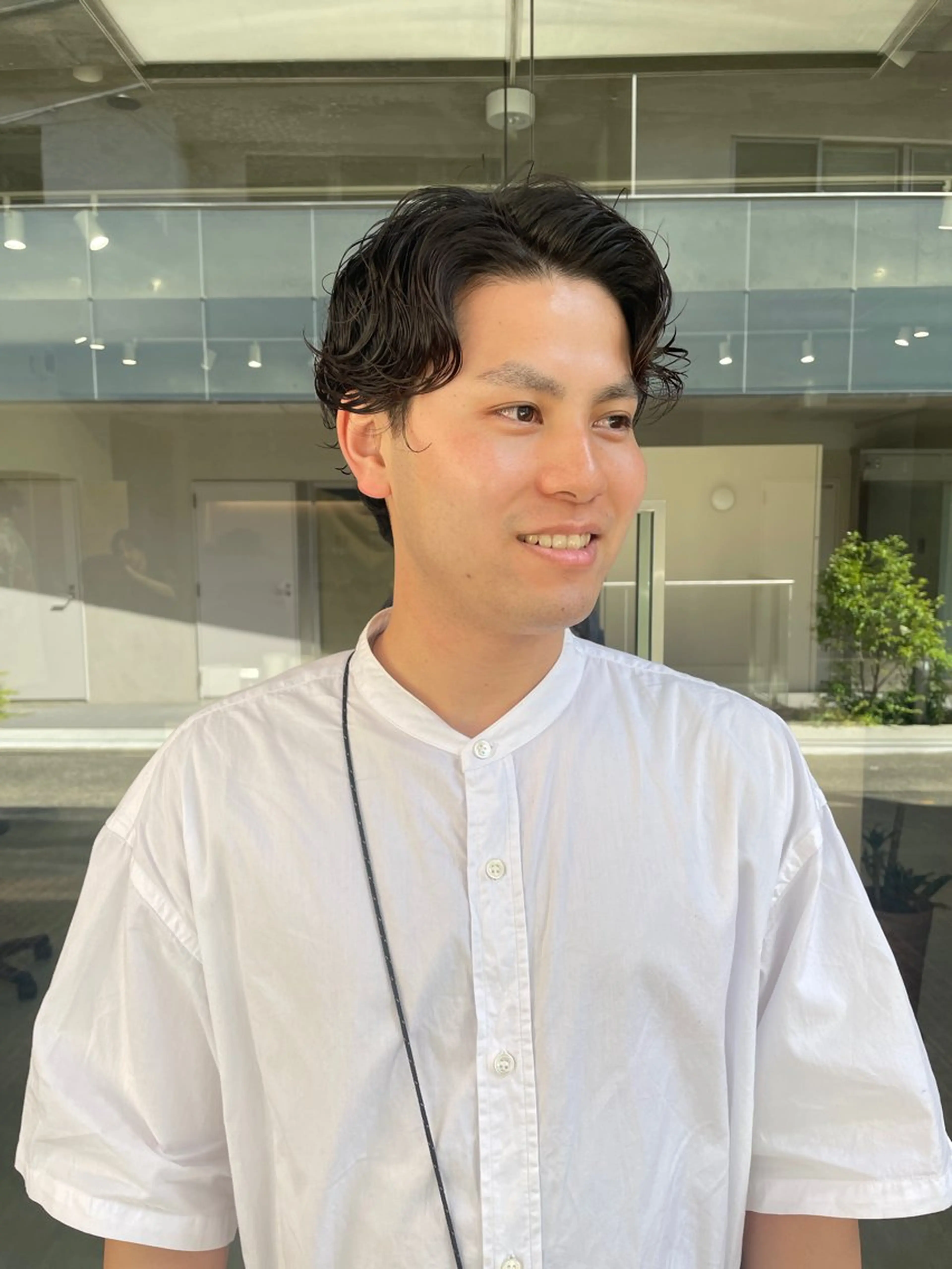 ショート パーマ メンズ カット 吉田一輝 外国人パーマのヘアスタイル